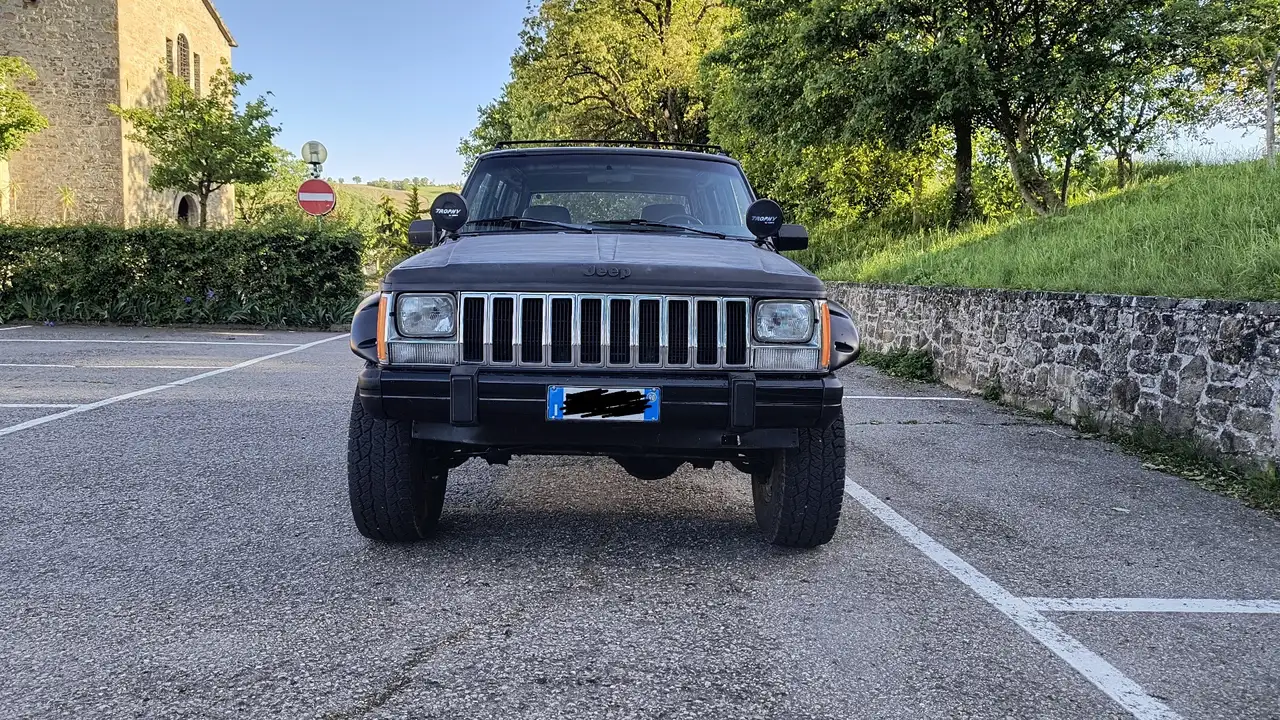 Jeep Cherokee 5p 4.0 Limited auto GPL, foto 2