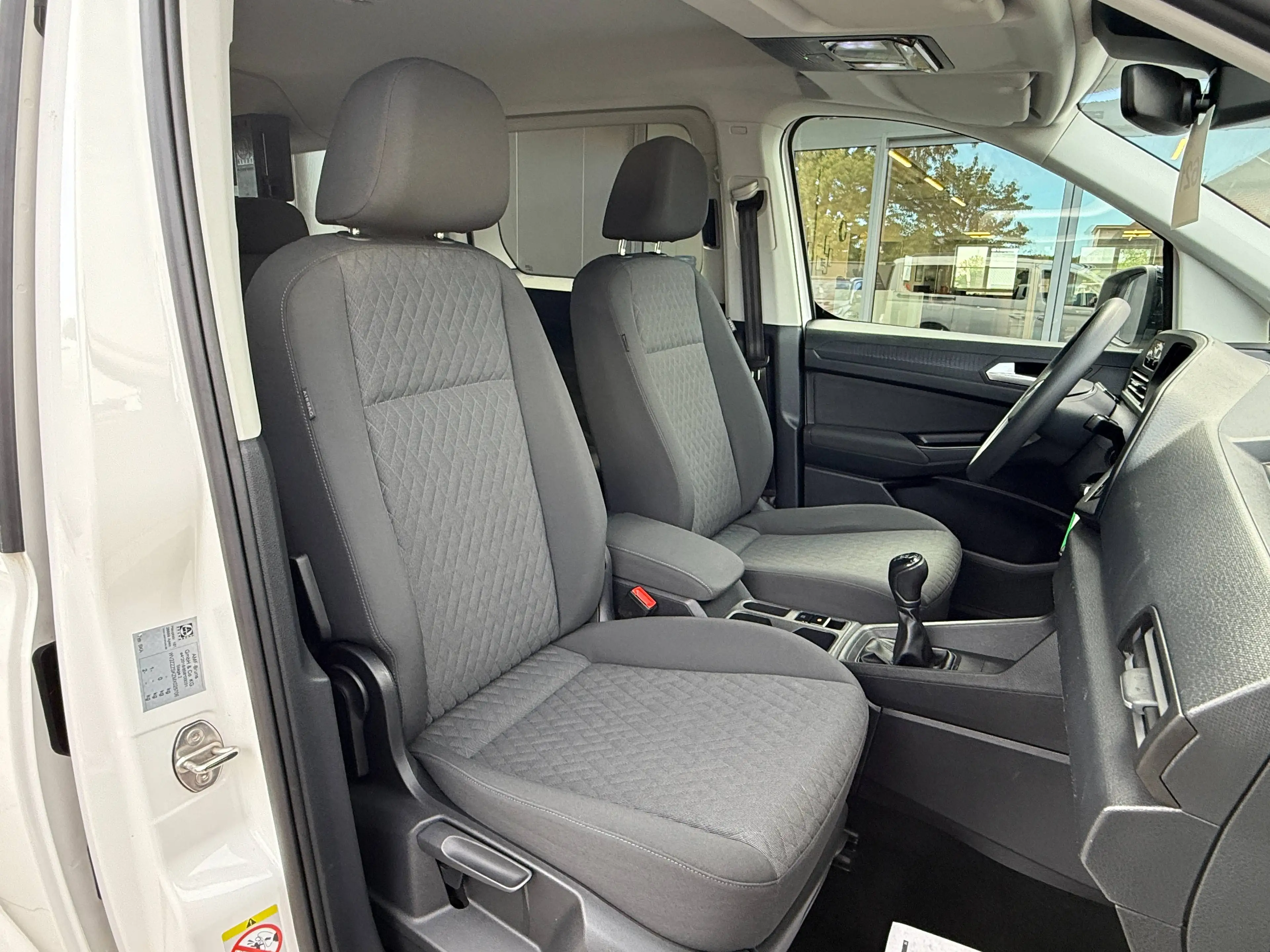Volkswagen Caddy 1.5 TSI ROLSTOELLIFT OMBOUW 5 ZETELS MAXI NAVIGATIE BLUETOOTH PDC CARPASS — photo 30