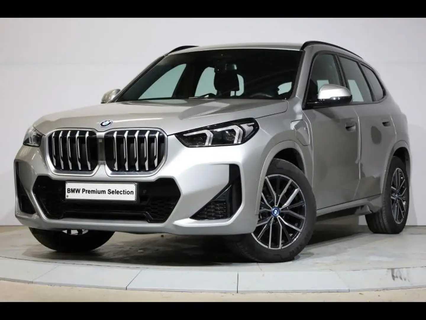 BMW X1 xDrive25e Kit M Sport Gris - 2