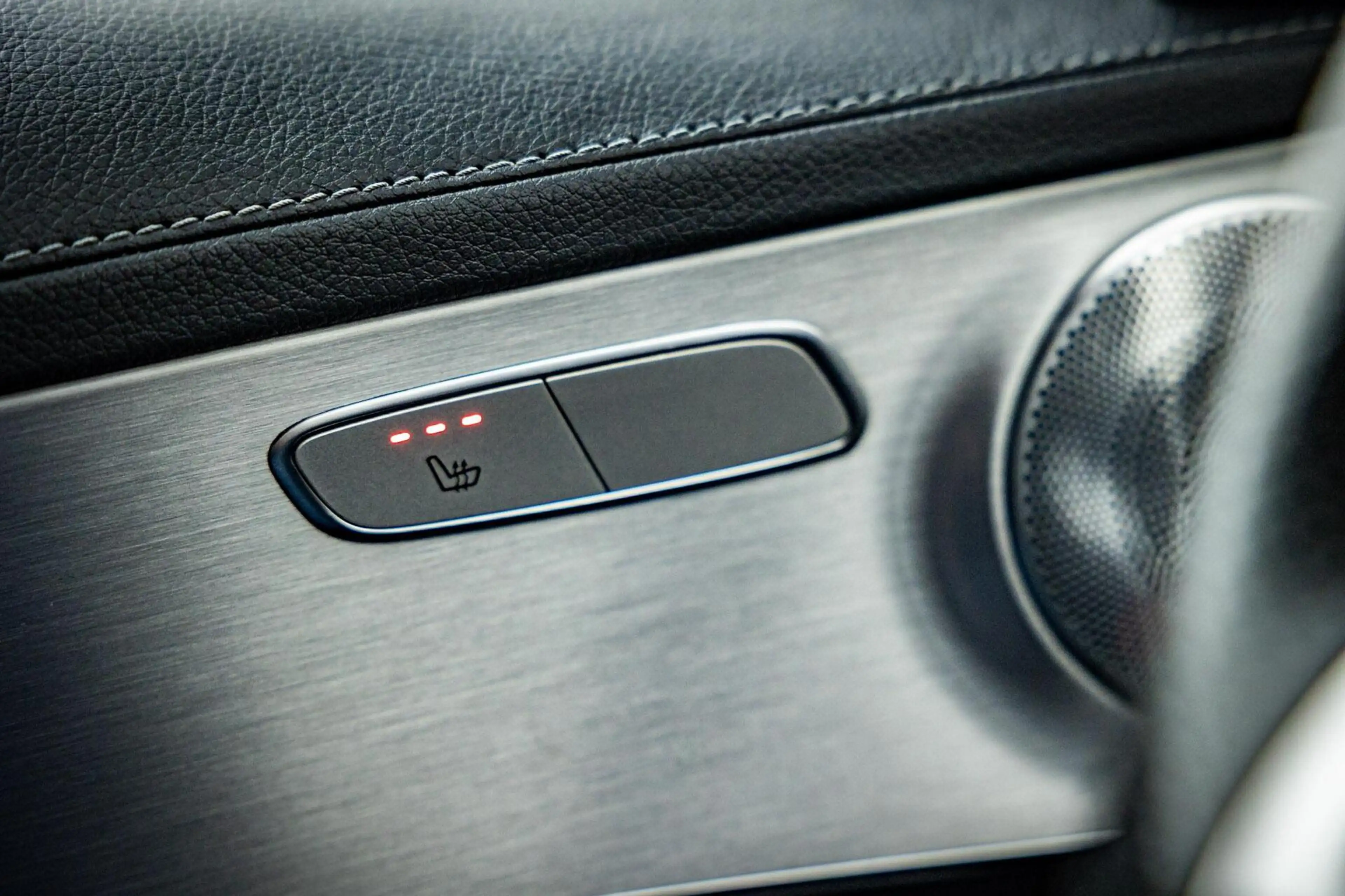 Mercedes-Benz C 250 | Automaat | Amg | Camera | PDC — photo 32