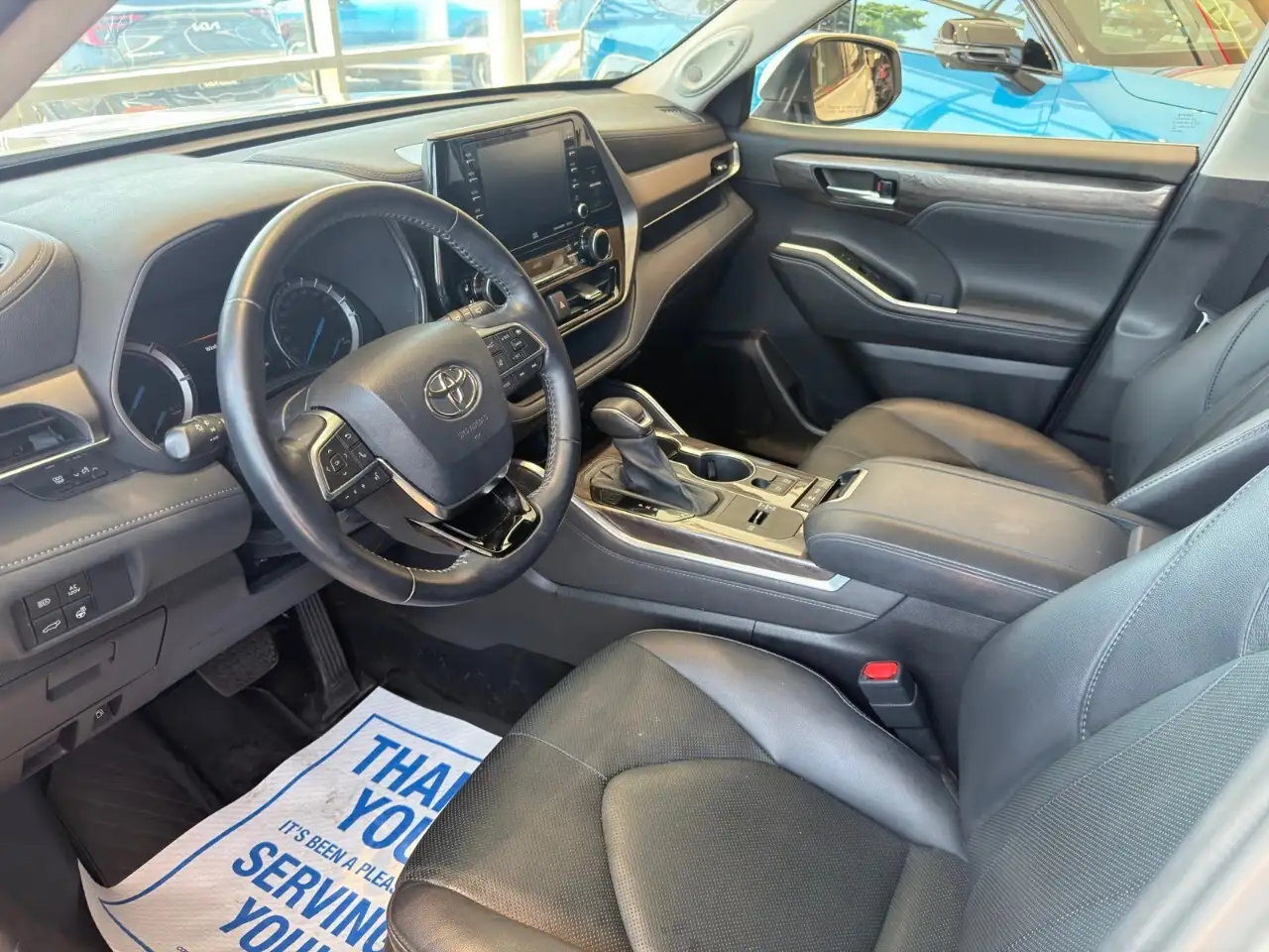 Toyota Highlander photo Toyota Highlander