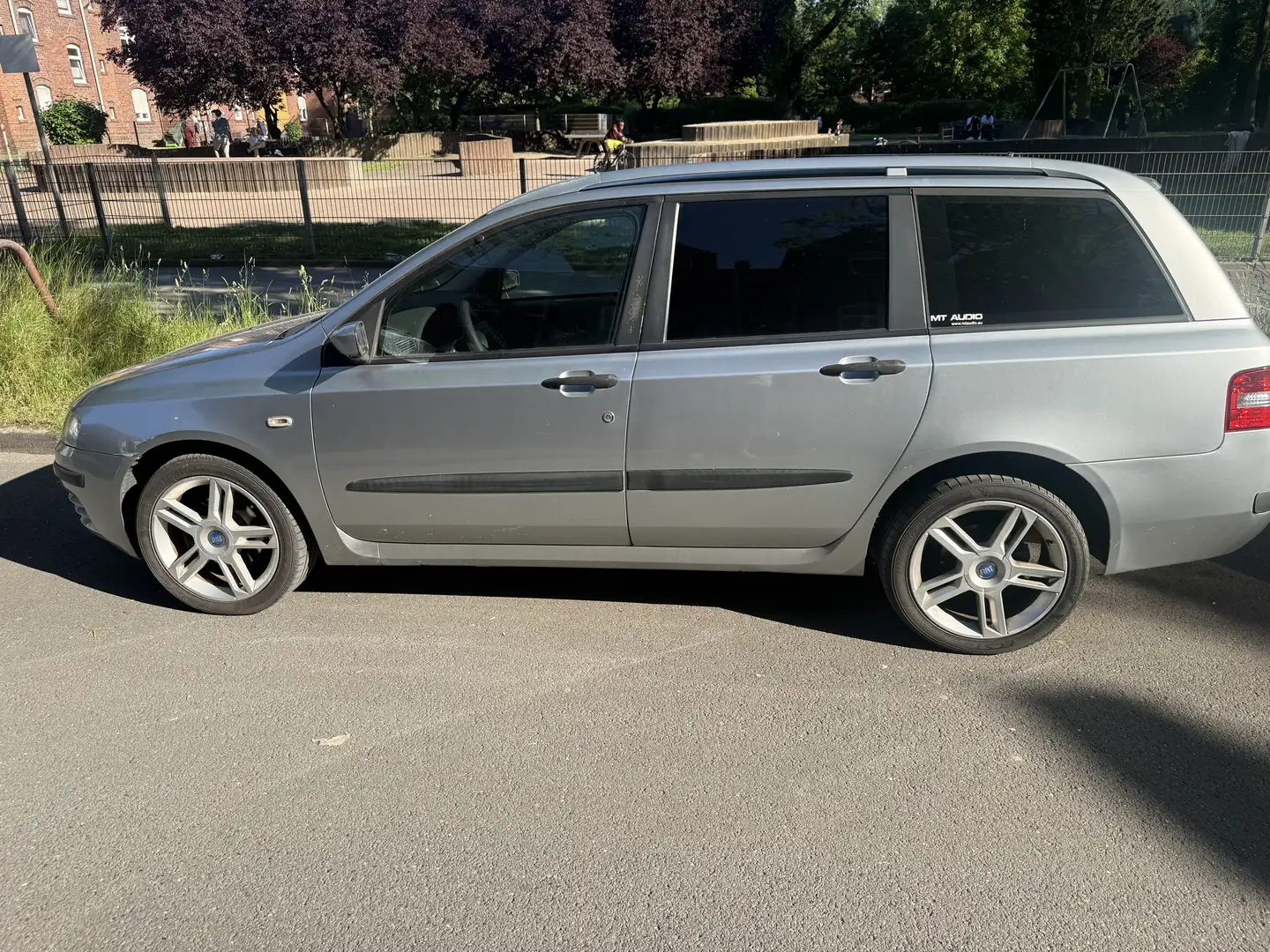 Fiat Stilo 1.9 JTD 115 Dynamic - 1