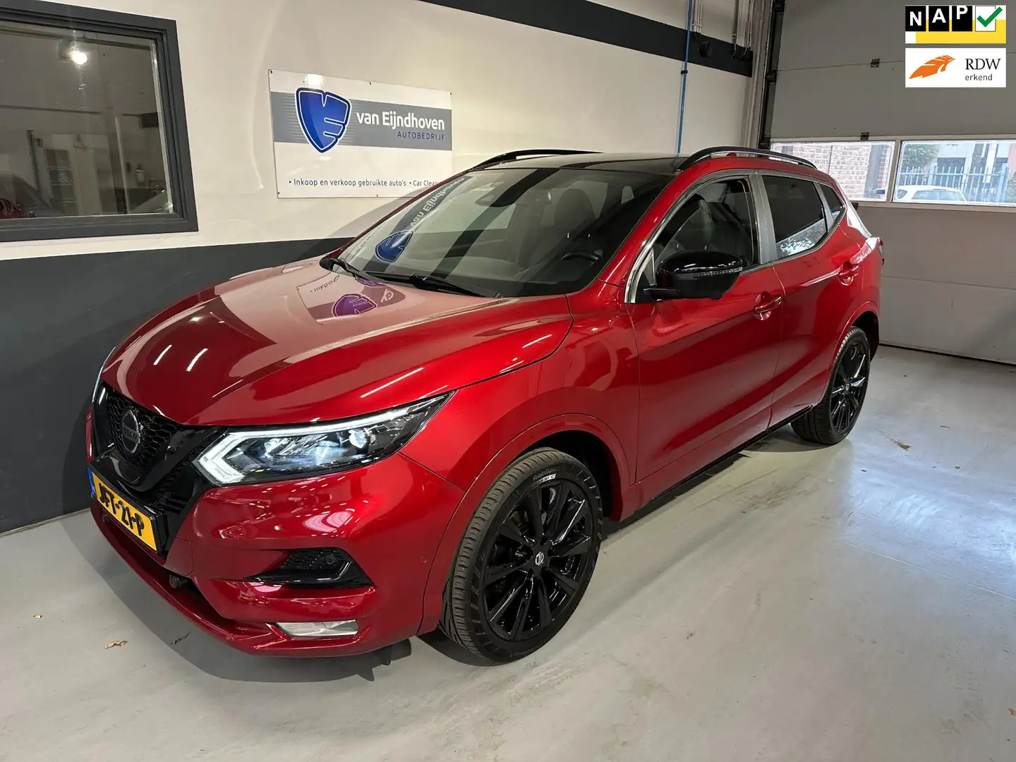 Nissan Qashqai 1.3 DIG-T N-Tec Pano|Cruise|AppleCarplay Rouge - 1
