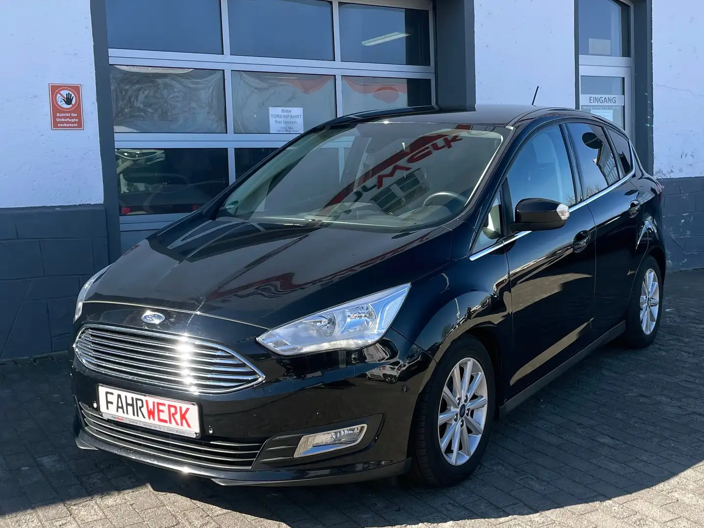 Ford C-Max Titanium Navi PDC SH BC BT TÜV NEU Schwarz - 1