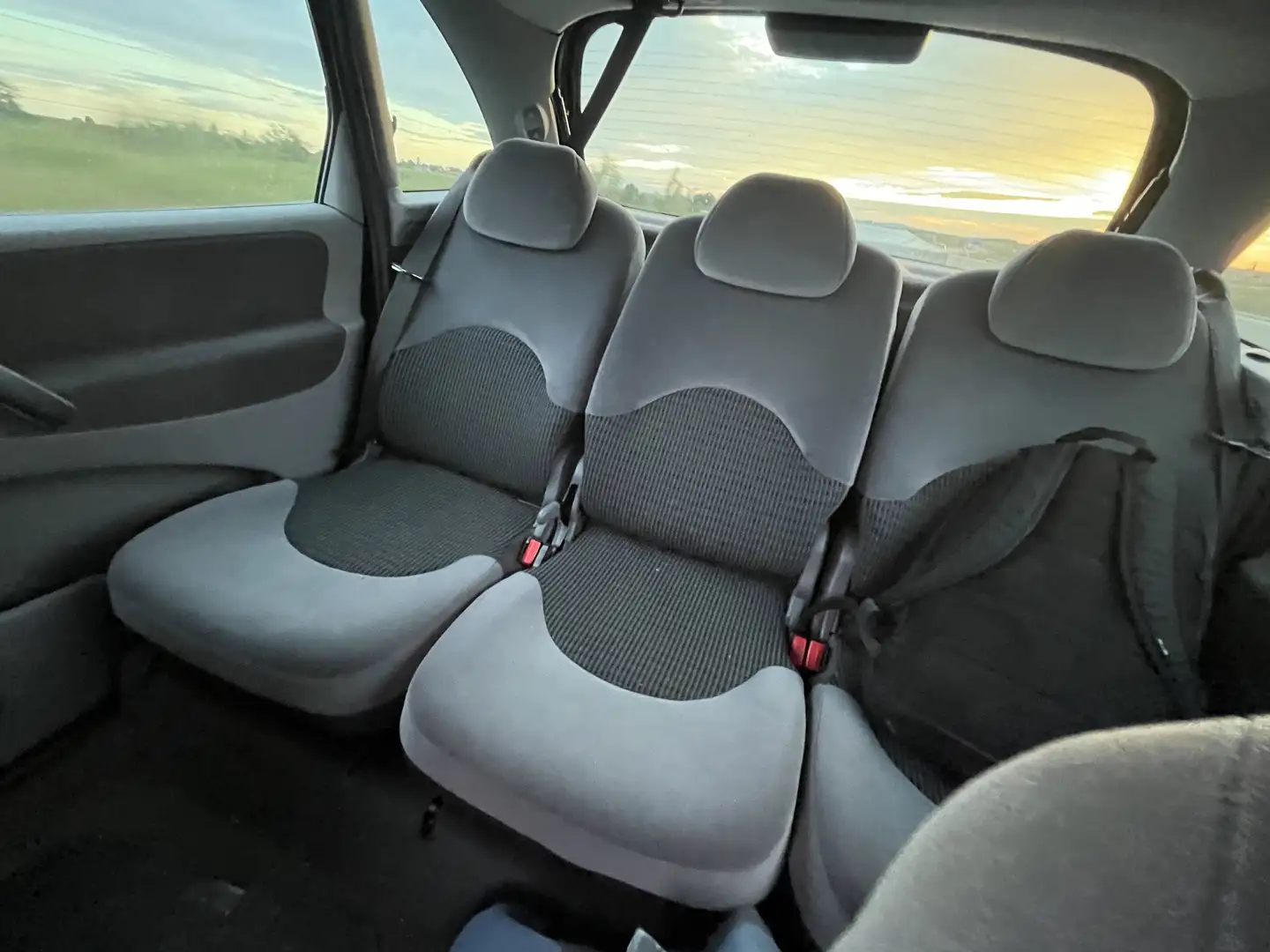 Citroen Xsara Picasso 1,6i Family - 1
