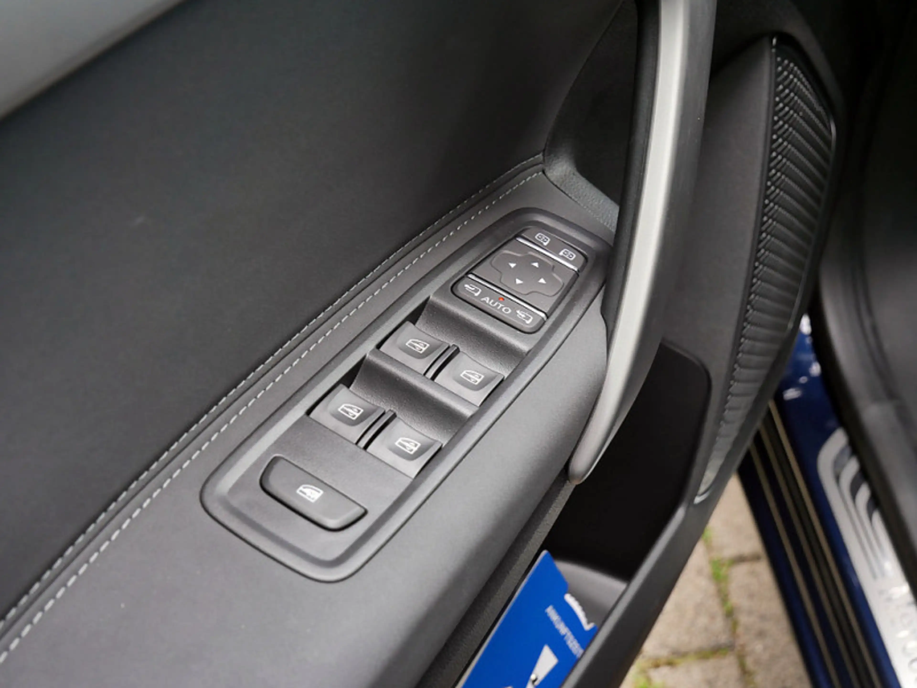 Mercedes-Benz T-Class T 180 PROGRESSIVE KLIMA NAVI LED STANDARD AHK — photo 11