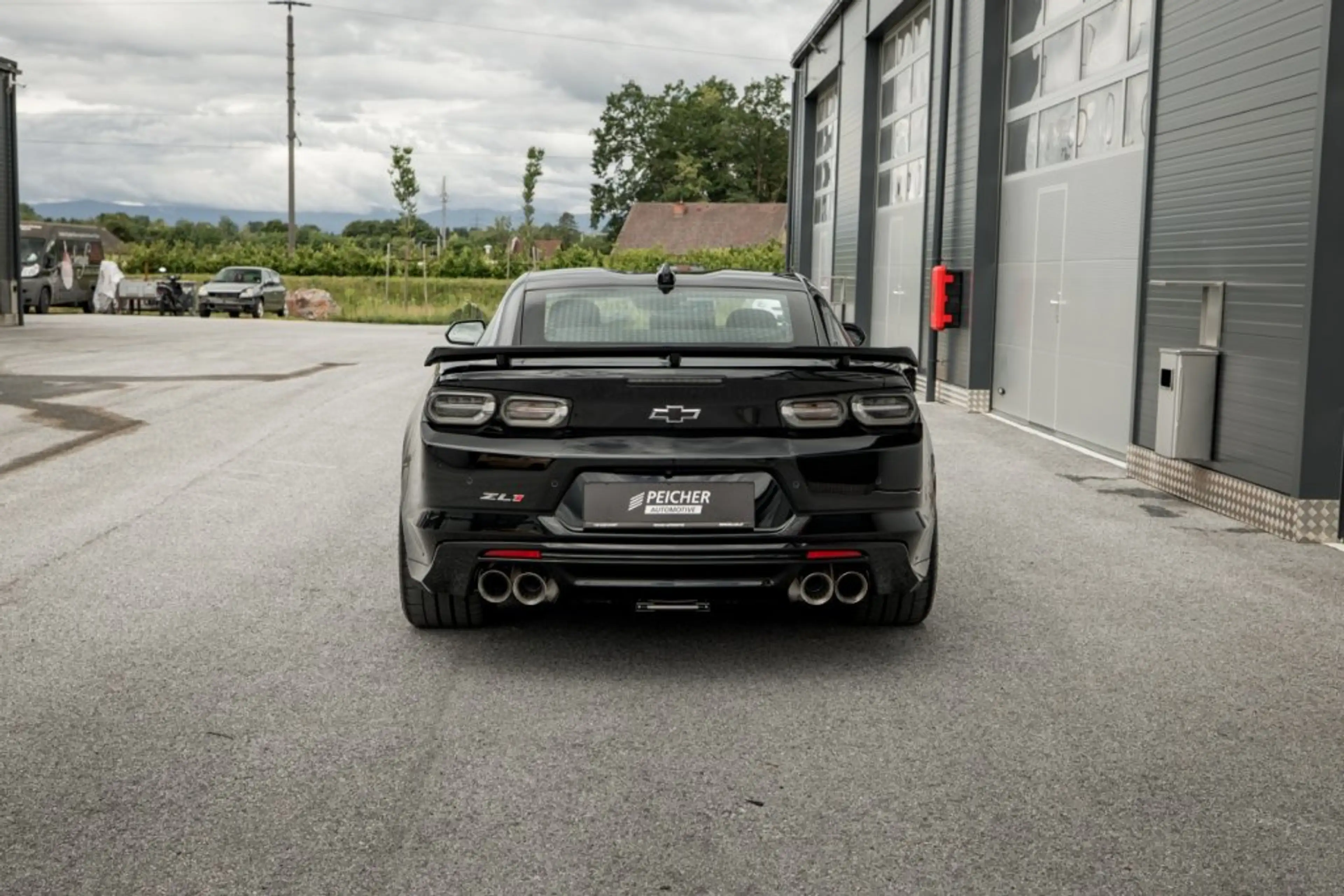 Chevrolet Camaro ZL1 Coupe — photo 5