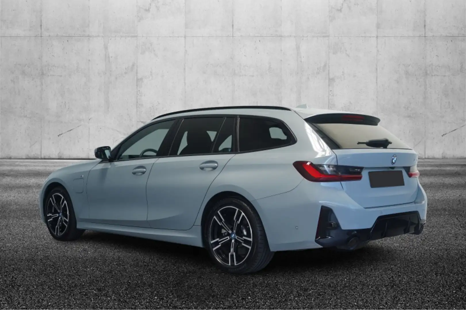 BMW 320 e Touring Msport Grey - 2