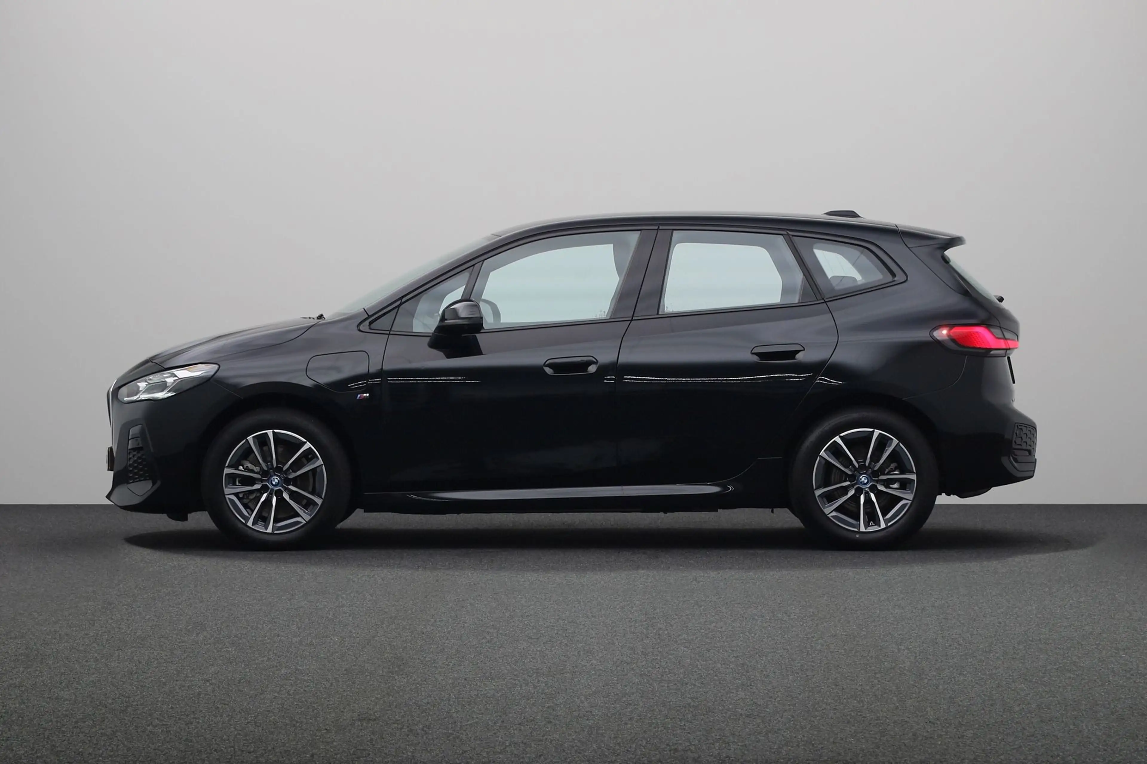 BMW 230 2-serie Active Tourer 230e xDrive | M Sportpakket — photo 12