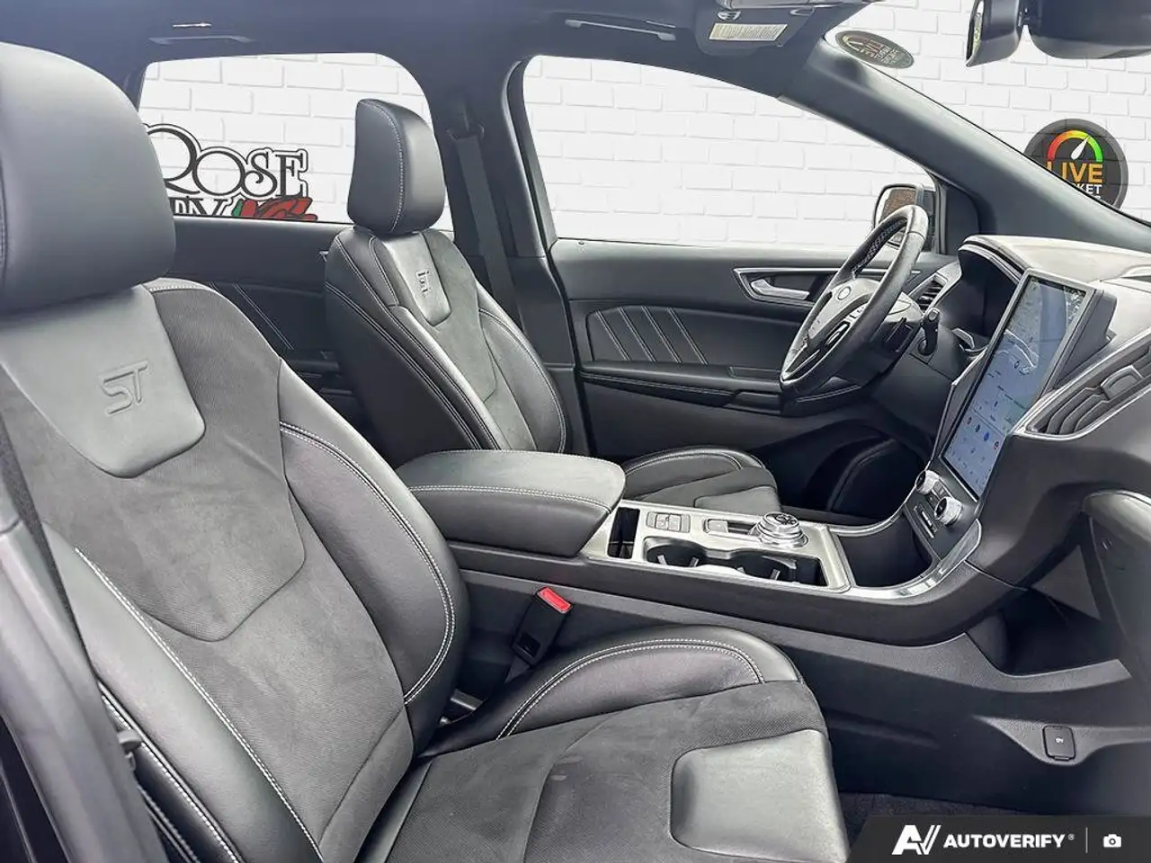 Ford Edge photo Ford Edge