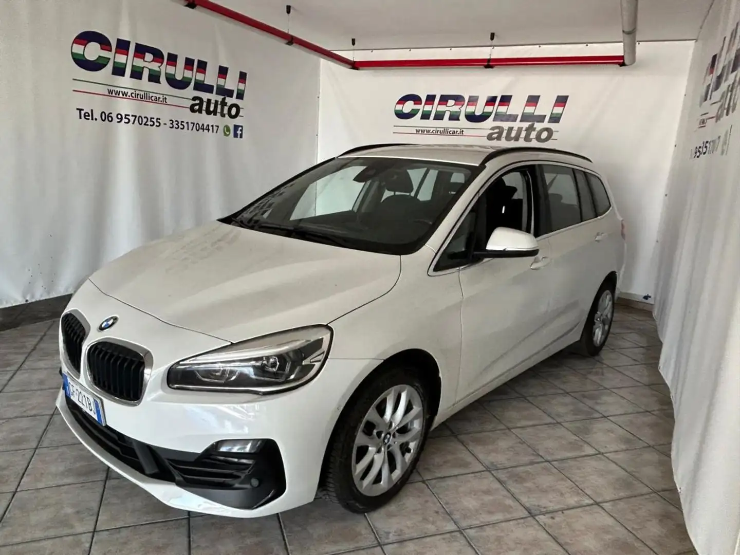 BMW 220 d Grantour 7/P Active Business aut. Blanc - 1