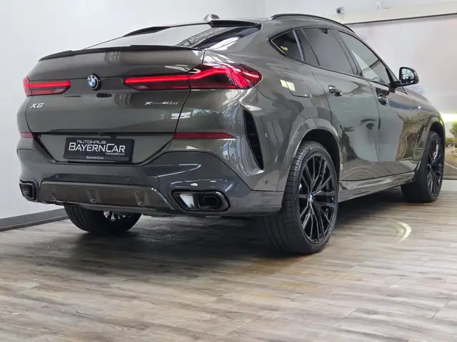 BMW X6 view 6
