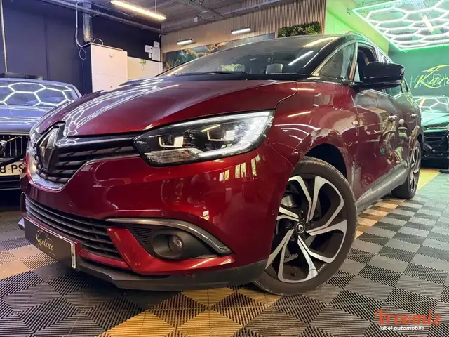 Renault Grand Scenic 1.7 BLUEDCI 120 cv BOSE EDITION EDC BVA I Attelage - Caméra - HUD - Park Assist
