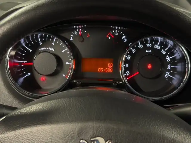 Peugeot 3008 view 23