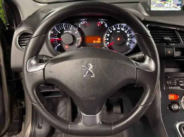 Peugeot 3008 view 19