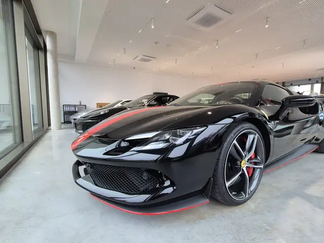 Ferrari 296 GTS Spider