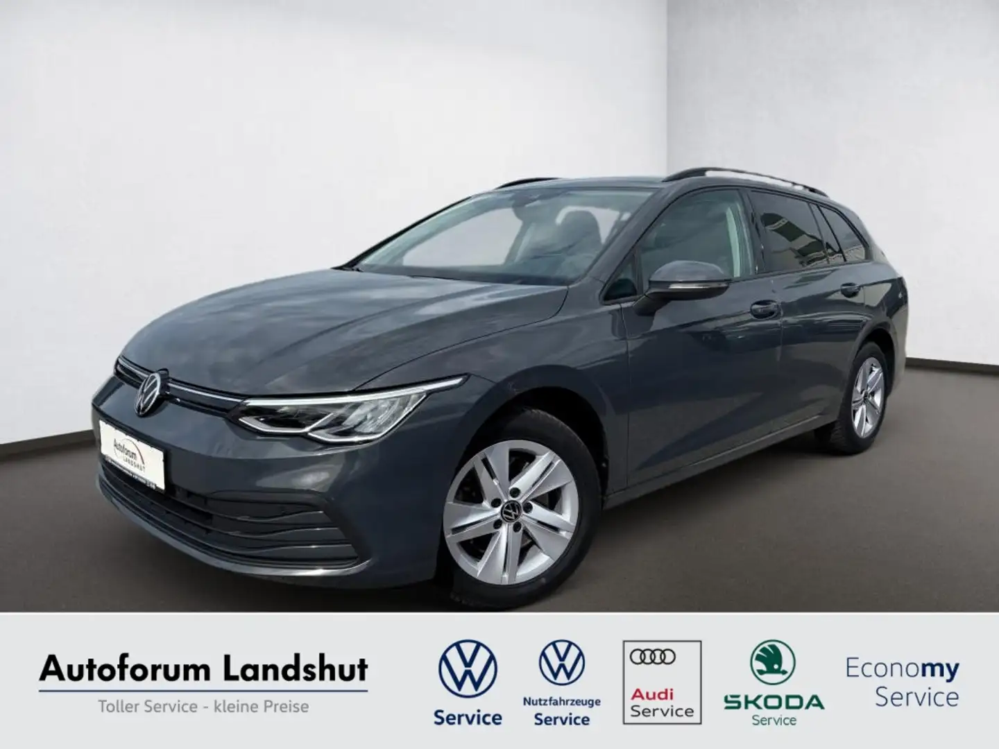 Volkswagen Golf Variant Golf VIII Variant 2.0 TDI Life LED/NAVI/SHZ/PDC Grijs - 1