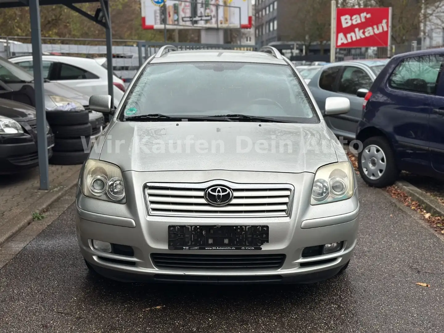 Toyota Avensis Kombi 2.0 Travel TÜV/INSP.NEU*KLIMA* Silber - 2