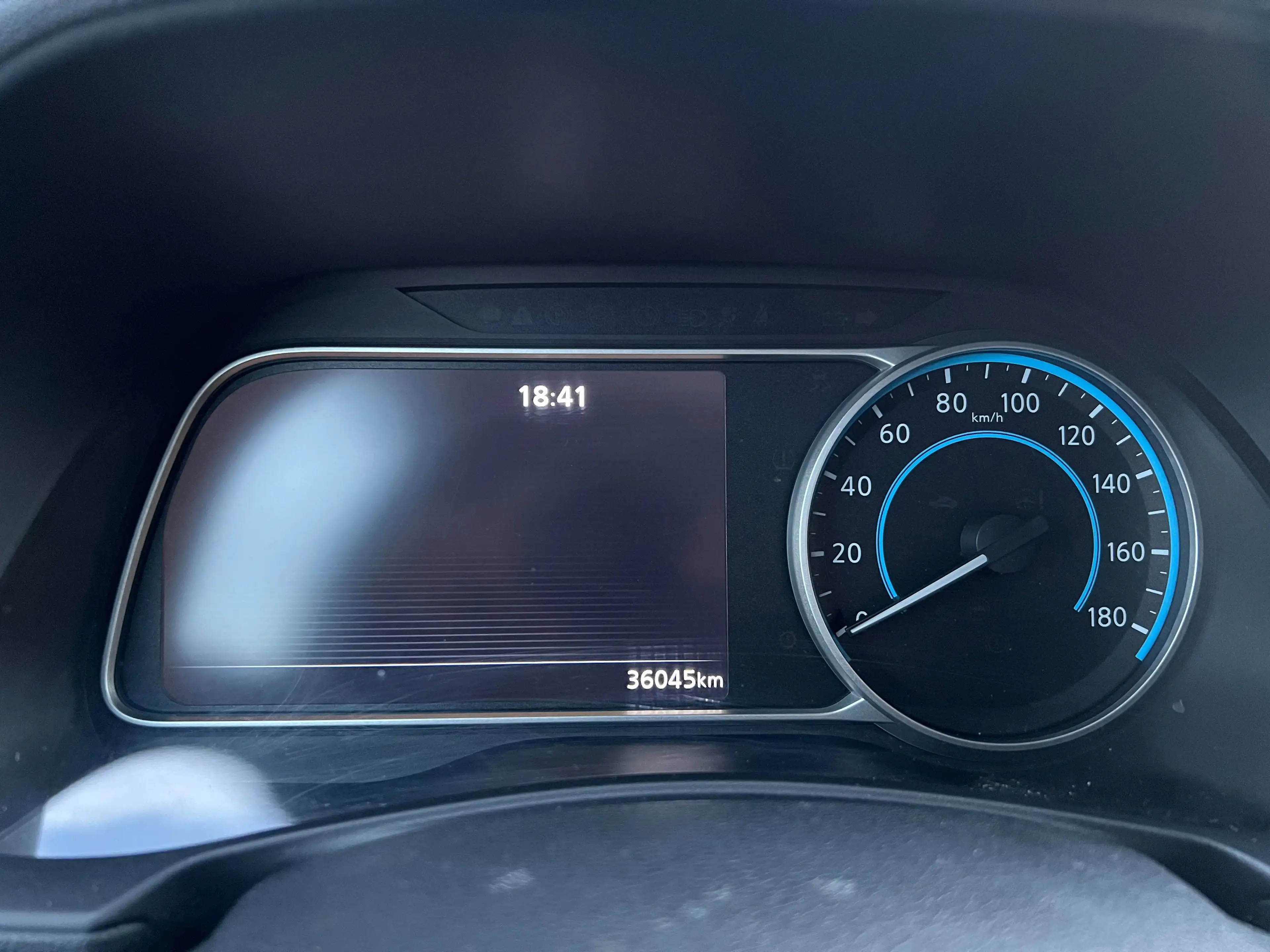 Nissan Leaf N-Connecta — photo 14