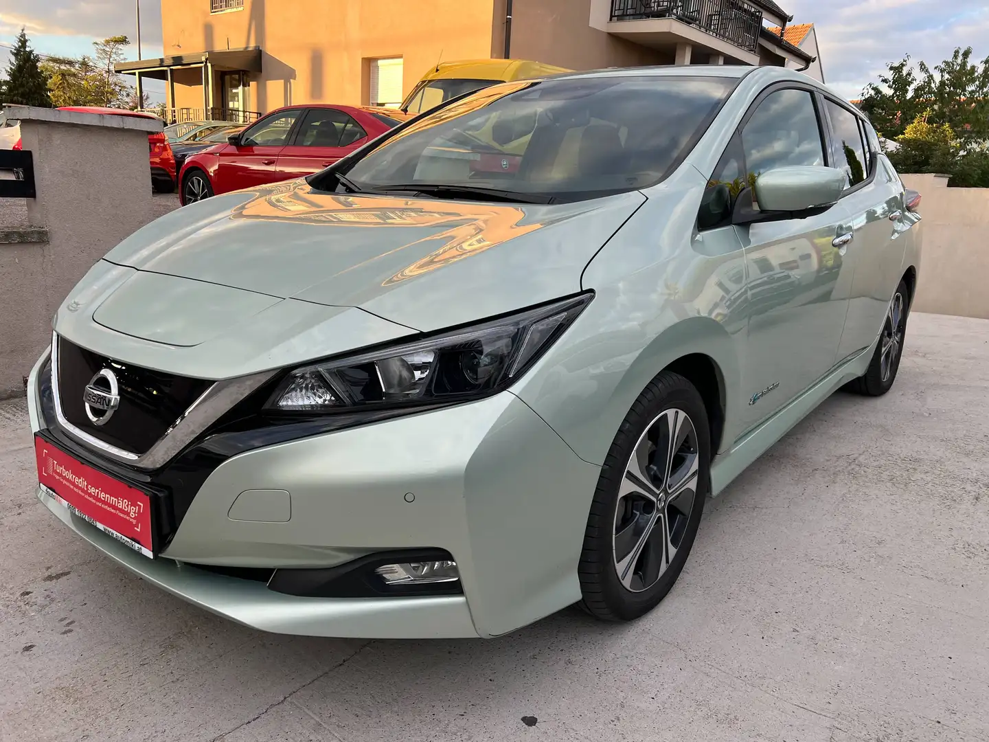 Nissan Leaf N-Connecta Grau - 1