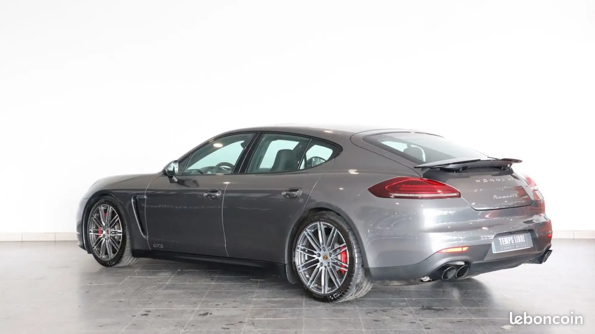 Porsche Panamera gts Gris - 2