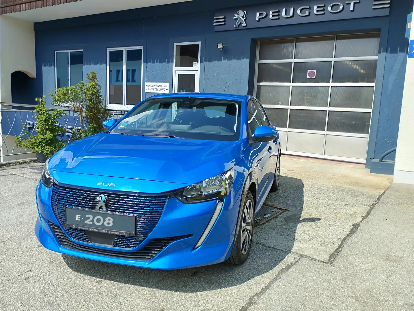 Peugeot e-208 208 Elektromotor 136 Active *WENIG KM* Blau - 1