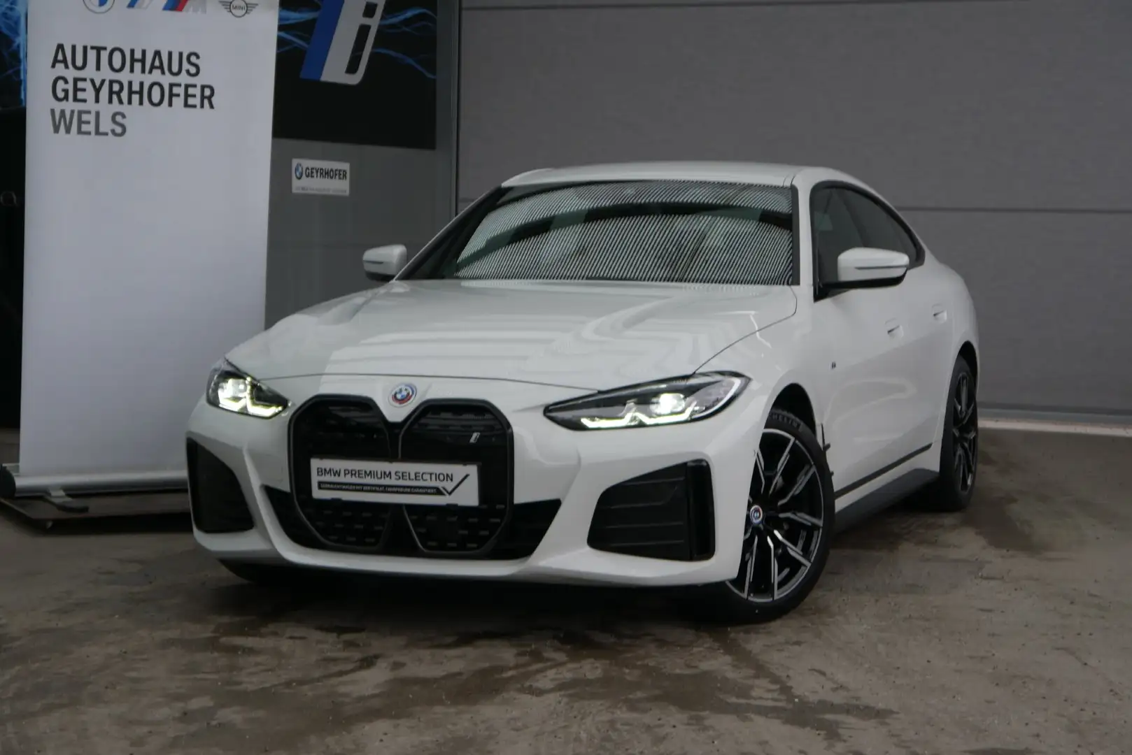 BMW i4 Gran Coupe eDrive40 *M-Paket/M-Sitze/ACC/Memorysitz/Navi* Weiß - 2