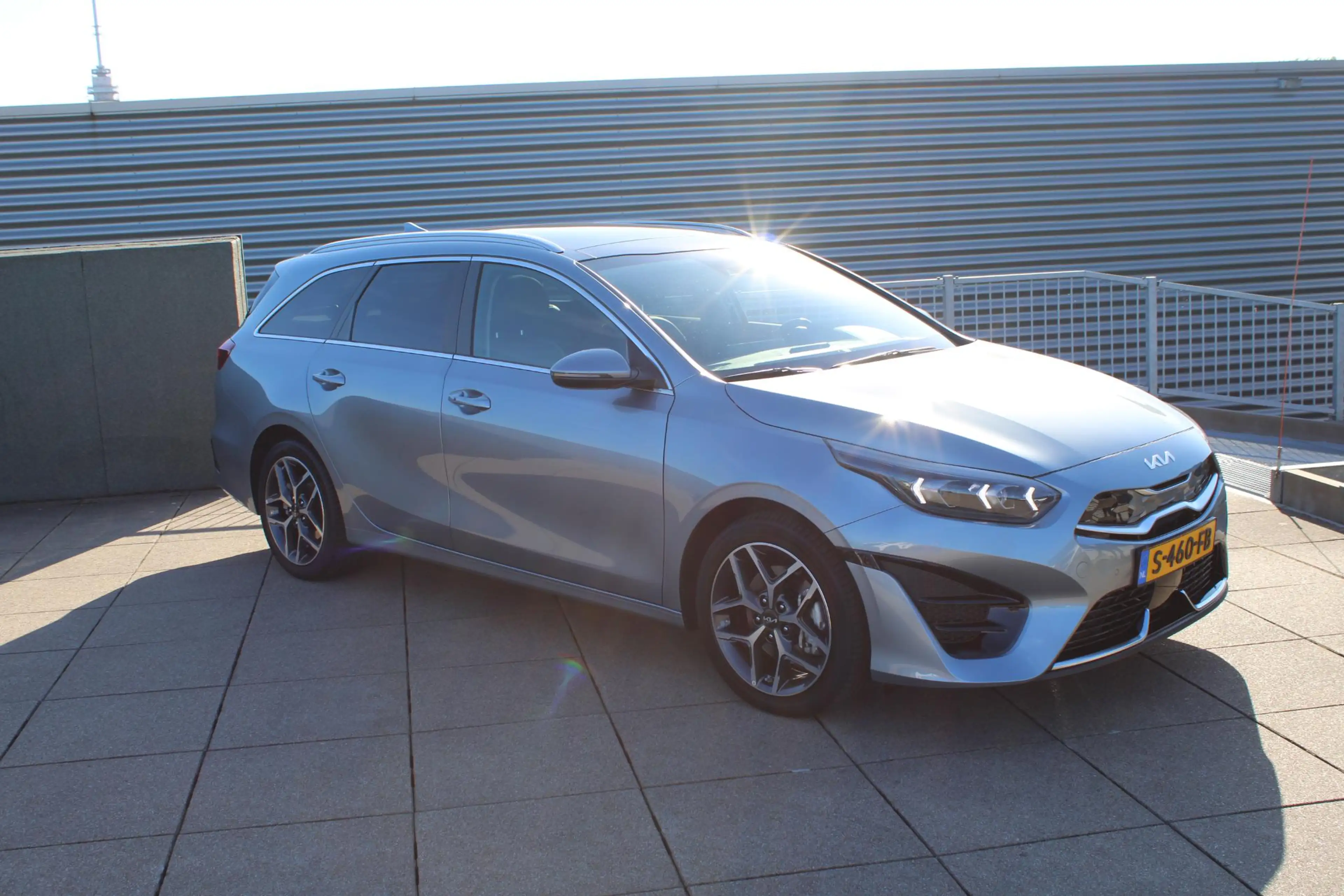 Kia Ceed SW / cee'd SW Sportswagon 1.6 GDI PHEV ExecutiveLine AUTOMAAT PL — photo 3