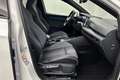 Volkswagen Golf 1.5 eTSI R-Line Business+ | Panoramadak | Adaptiev Wit - thumbnail 32