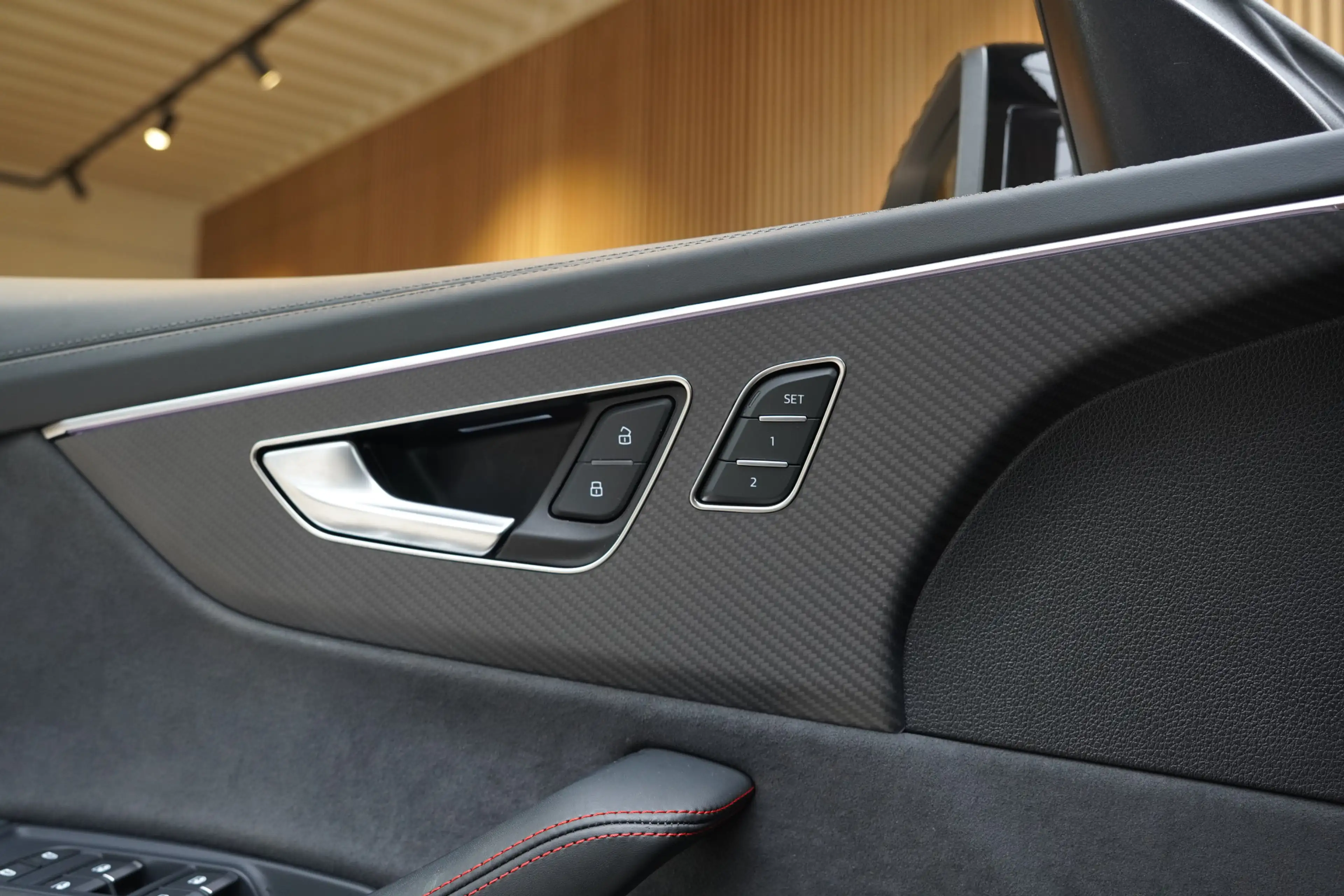 Audi SQ8 4.0TFSI/507pk SQ8 Quattro Blackstyle|2024|Pano|Luc — photo 13