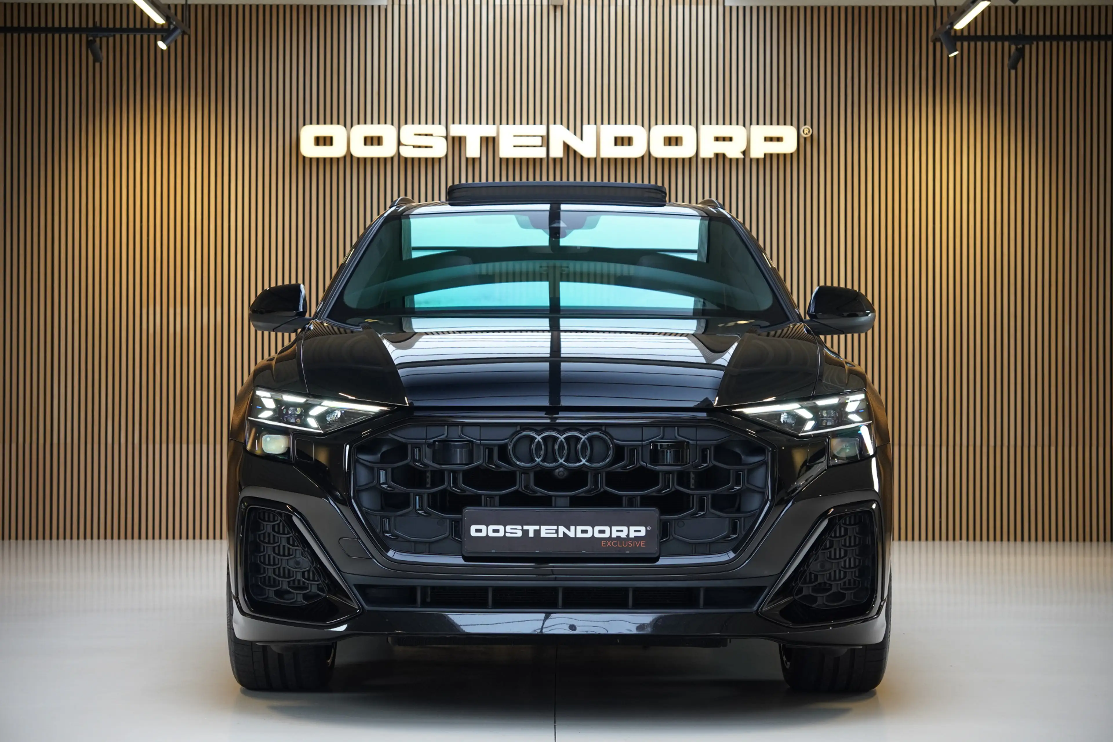 Audi SQ8 4.0TFSI/507pk SQ8 Quattro Blackstyle|2024|Pano|Luc — photo 3