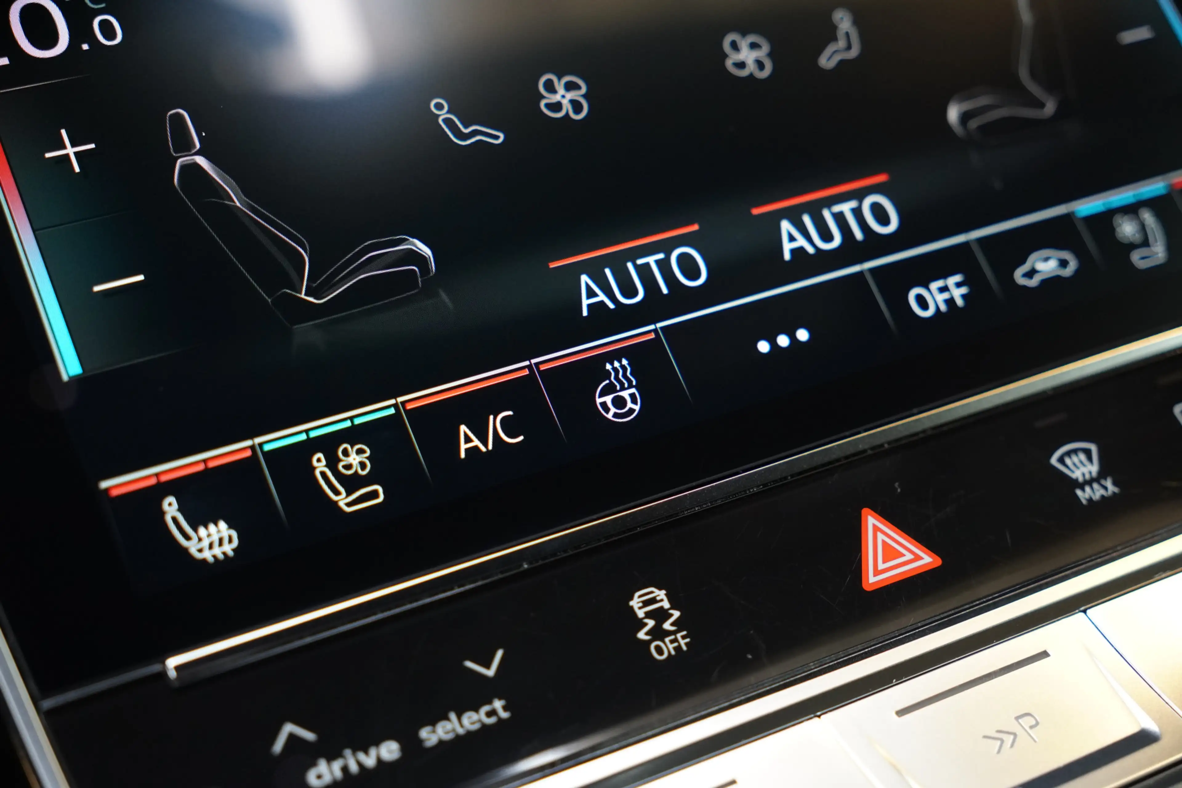 Audi SQ8 4.0TFSI/507pk SQ8 Quattro Blackstyle|2024|Pano|Luc — photo 44