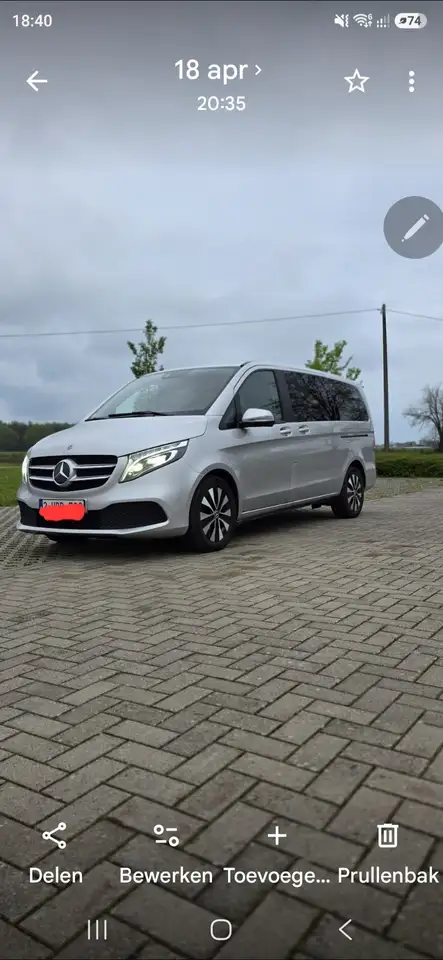 Mercedes-Benz V 220