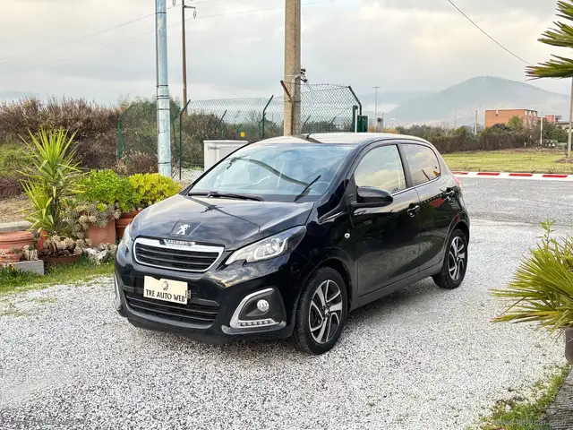 Peugeot 108 VTi 72 5p. Allure