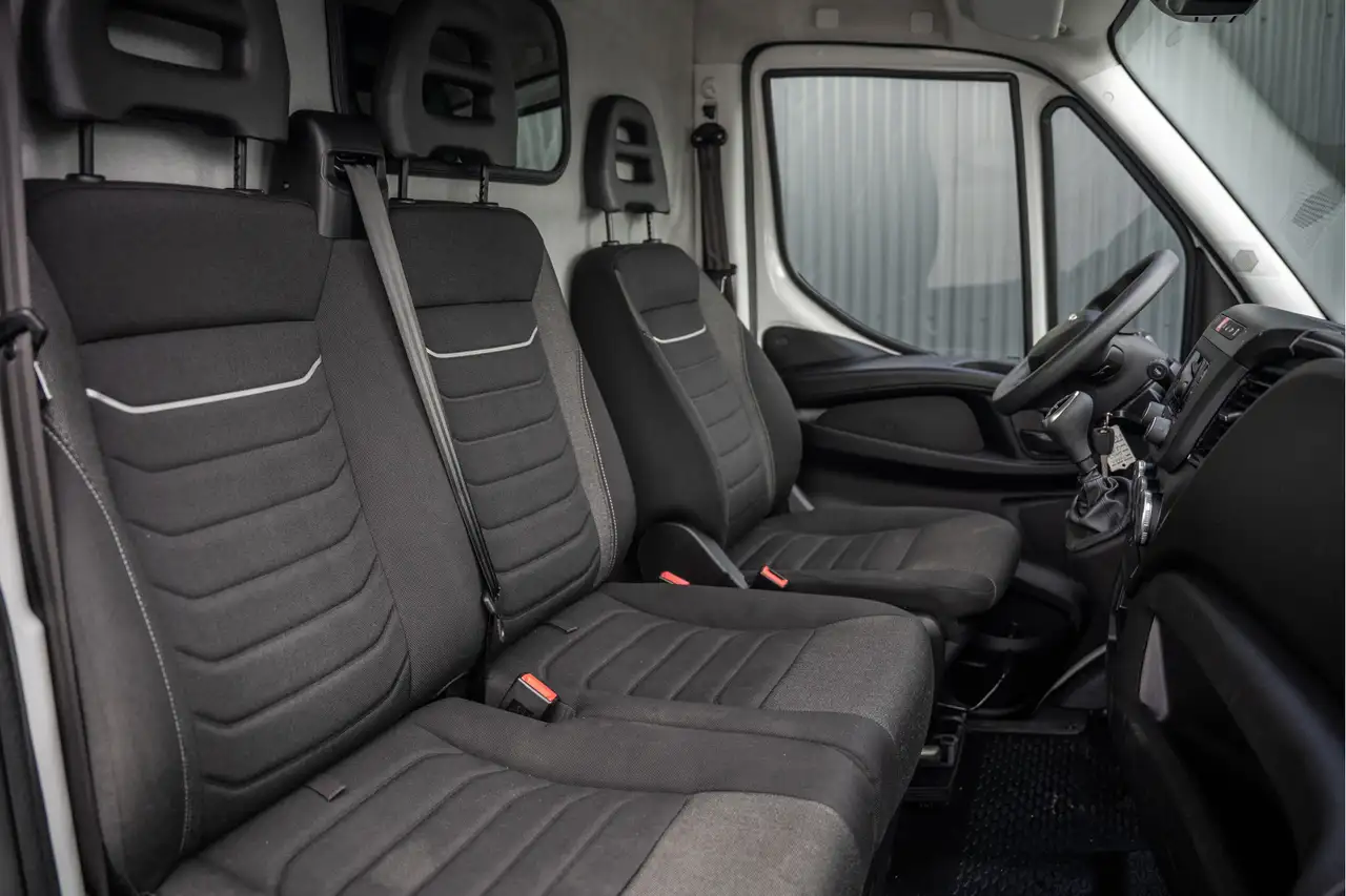 Iveco Daily 2024 — фото 13