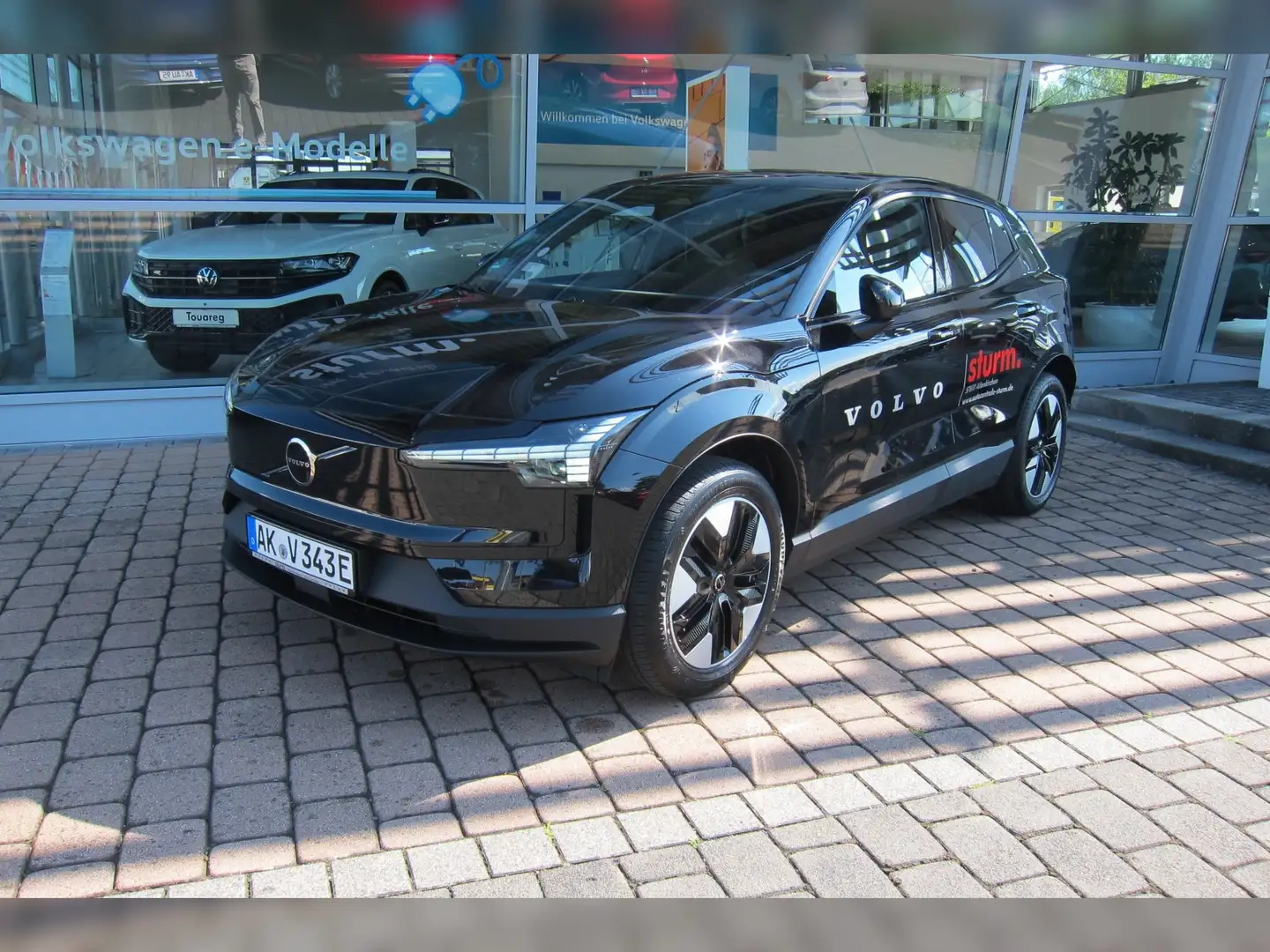 Volvo EX30 Plus 2WD Pure Electric *Winterpaket* Negru - 2