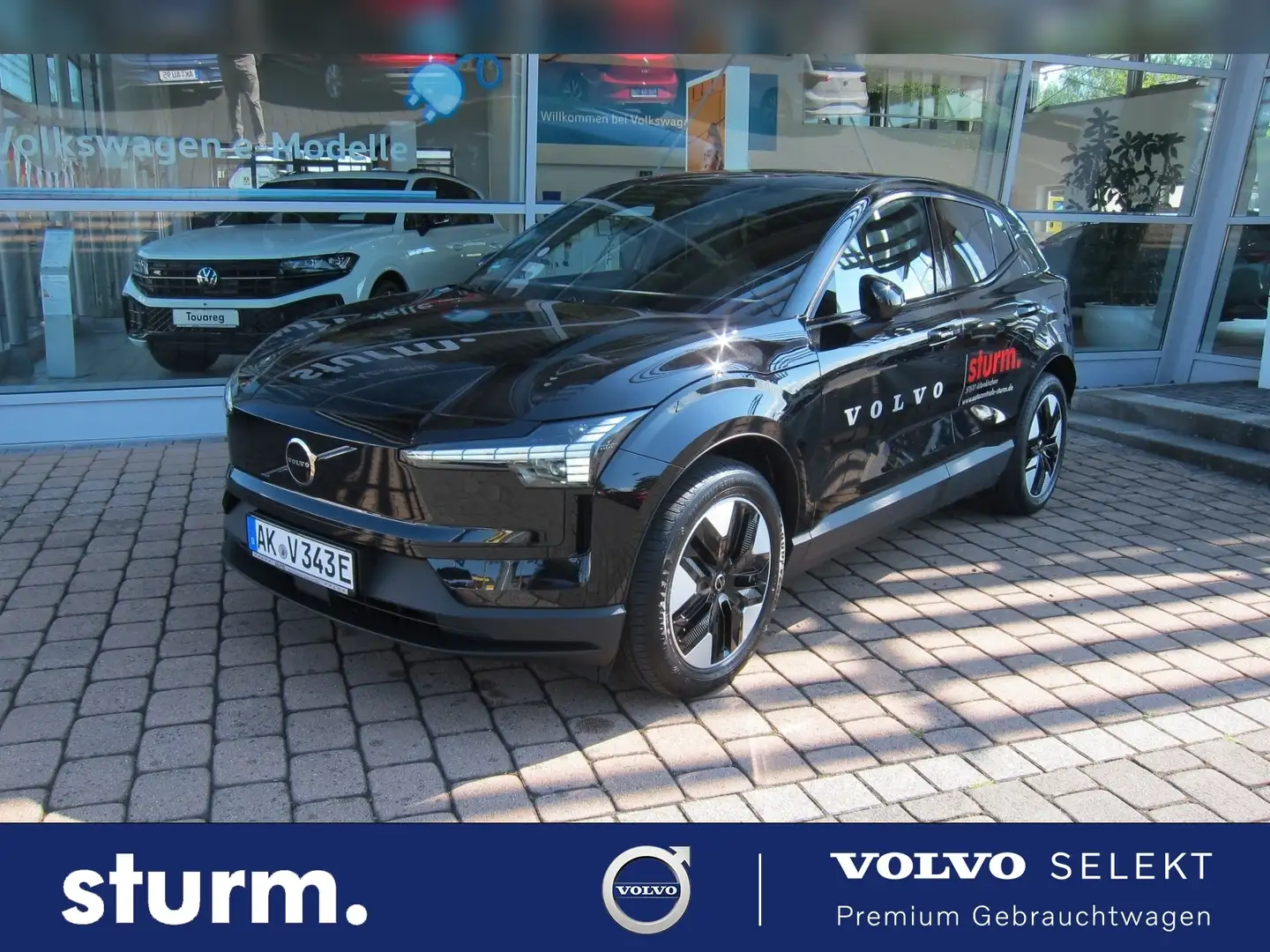 Volvo EX30 Plus 2WD Pure Electric *Winterpaket* Noir - 1