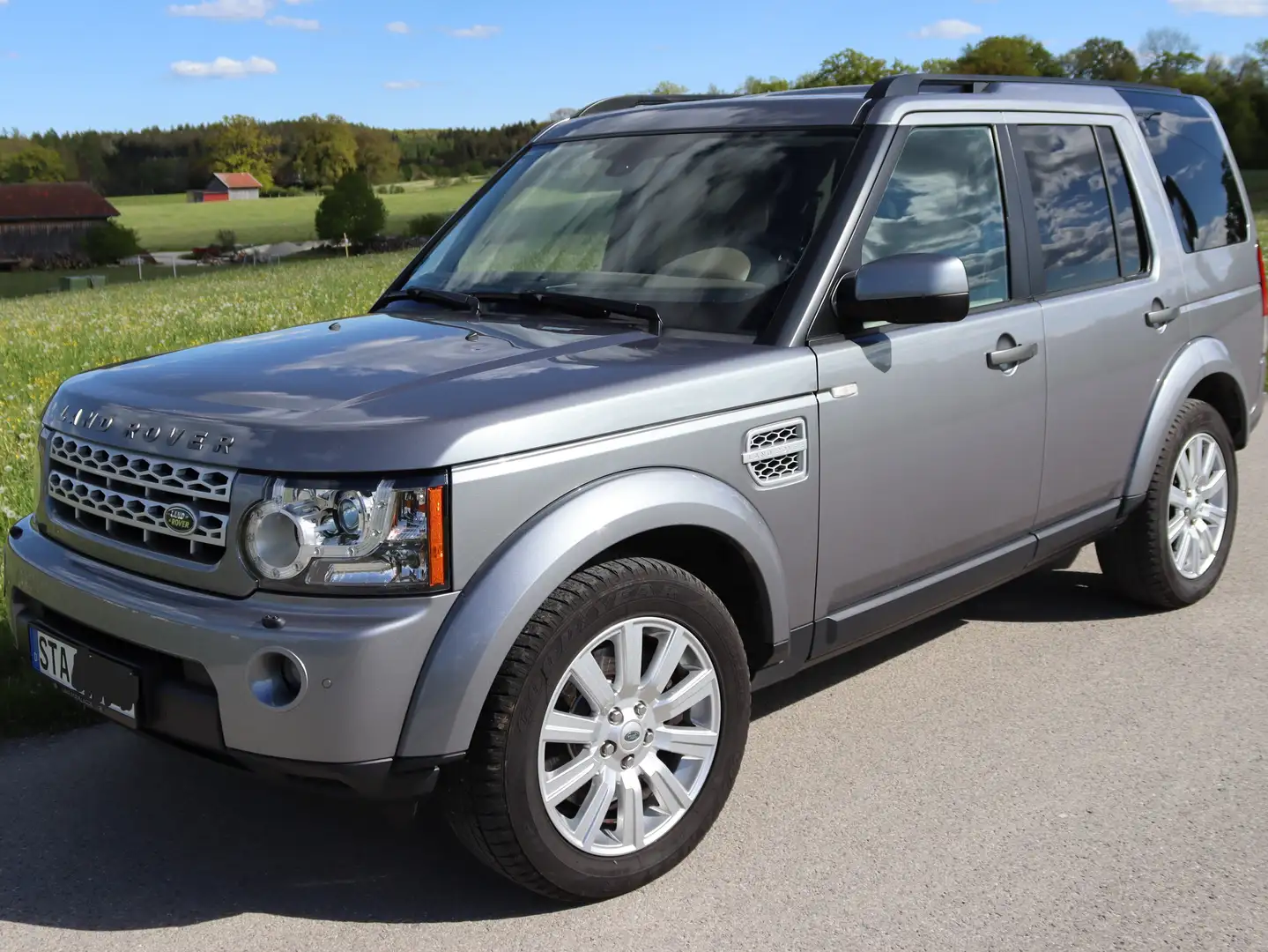 Land Rover Discovery Discovery SD V6 HSE 7 Sitzer Top Zustand Silver - 1