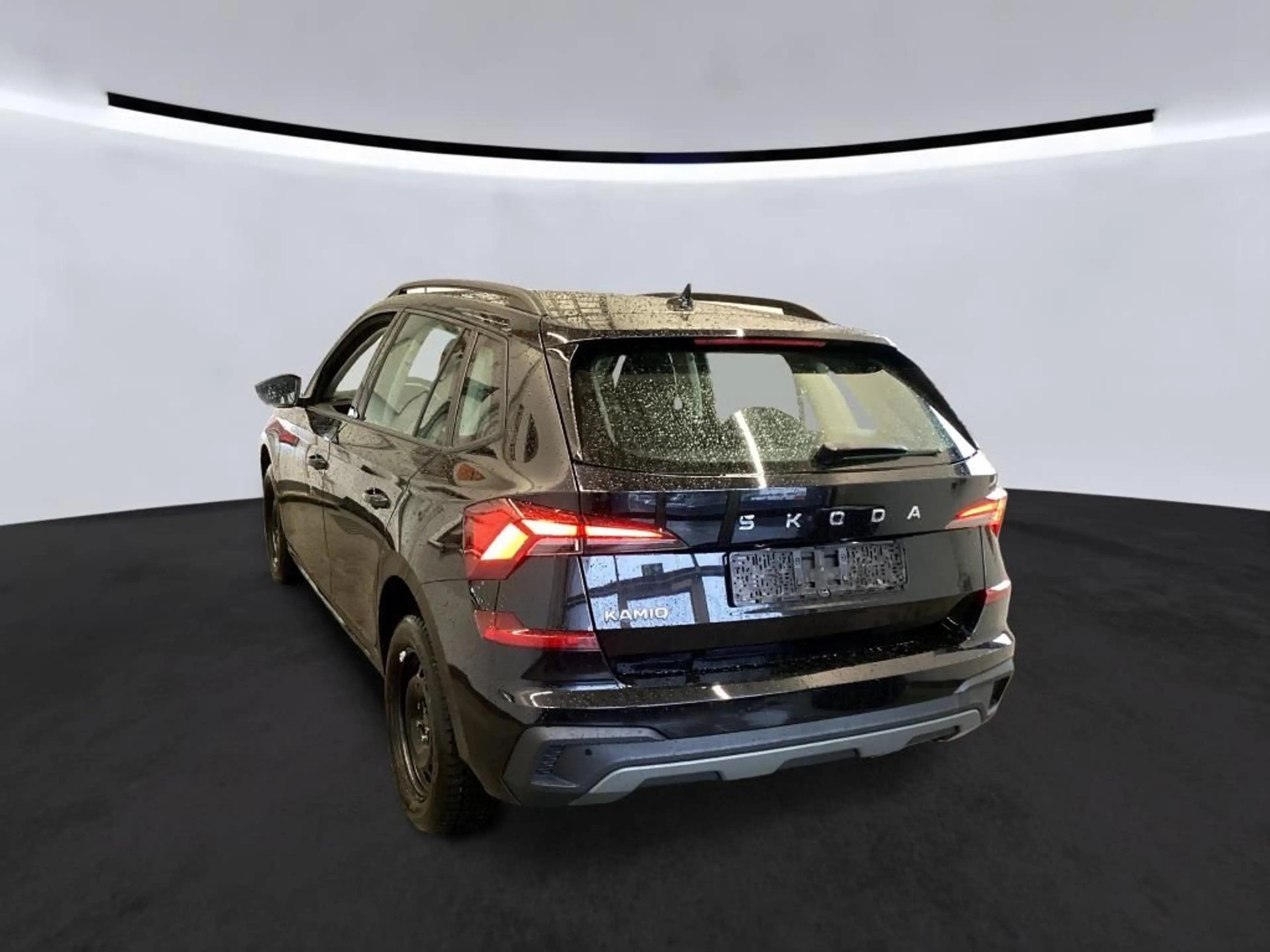Skoda Kamiq Selection 1.5 DSG/TEMP/KAM/NAVI/LED/PDC/SH — photo 4