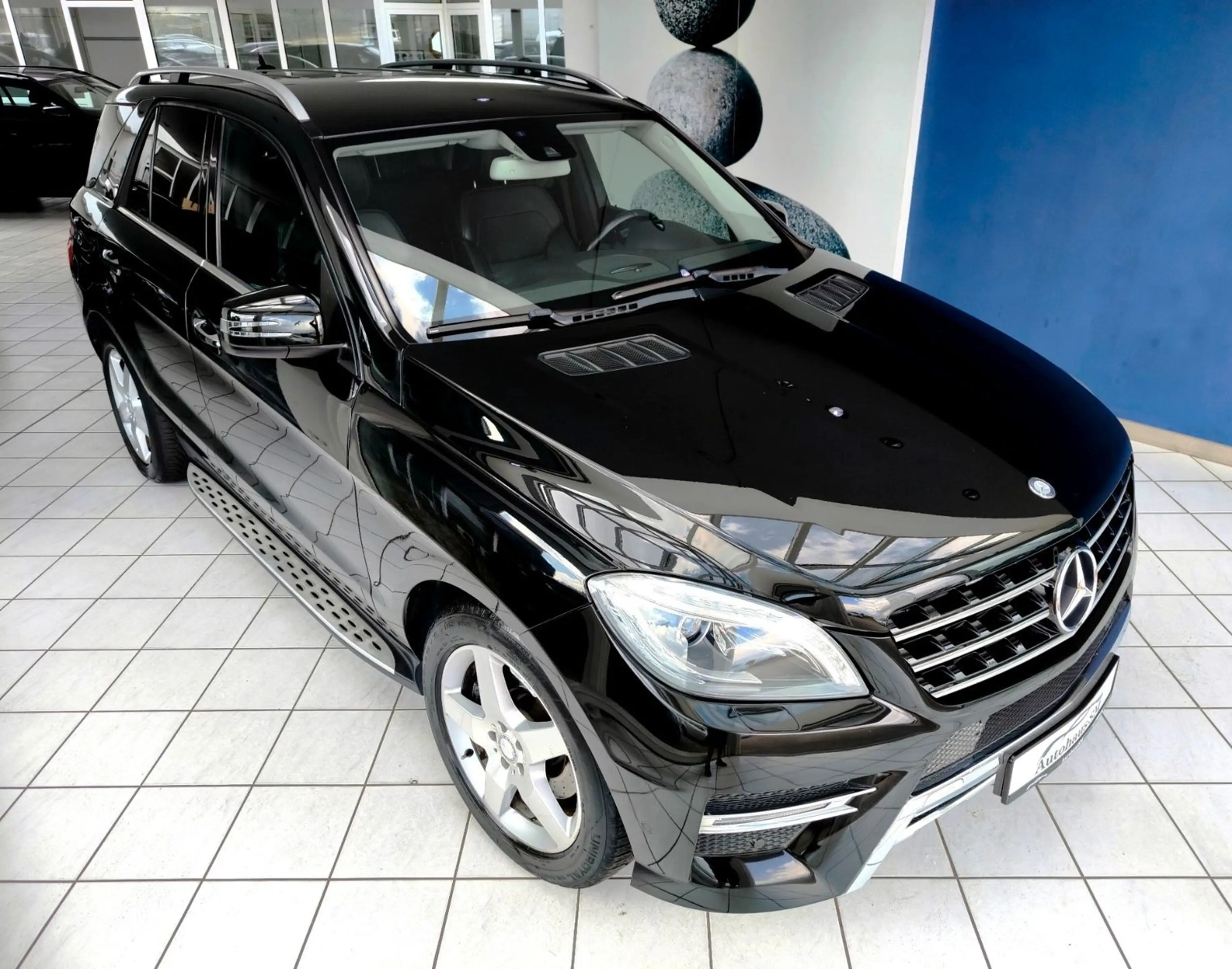 Mercedes-Benz ML 250 *4Matic*AMG Paket*Ahk*H&K — photo 5