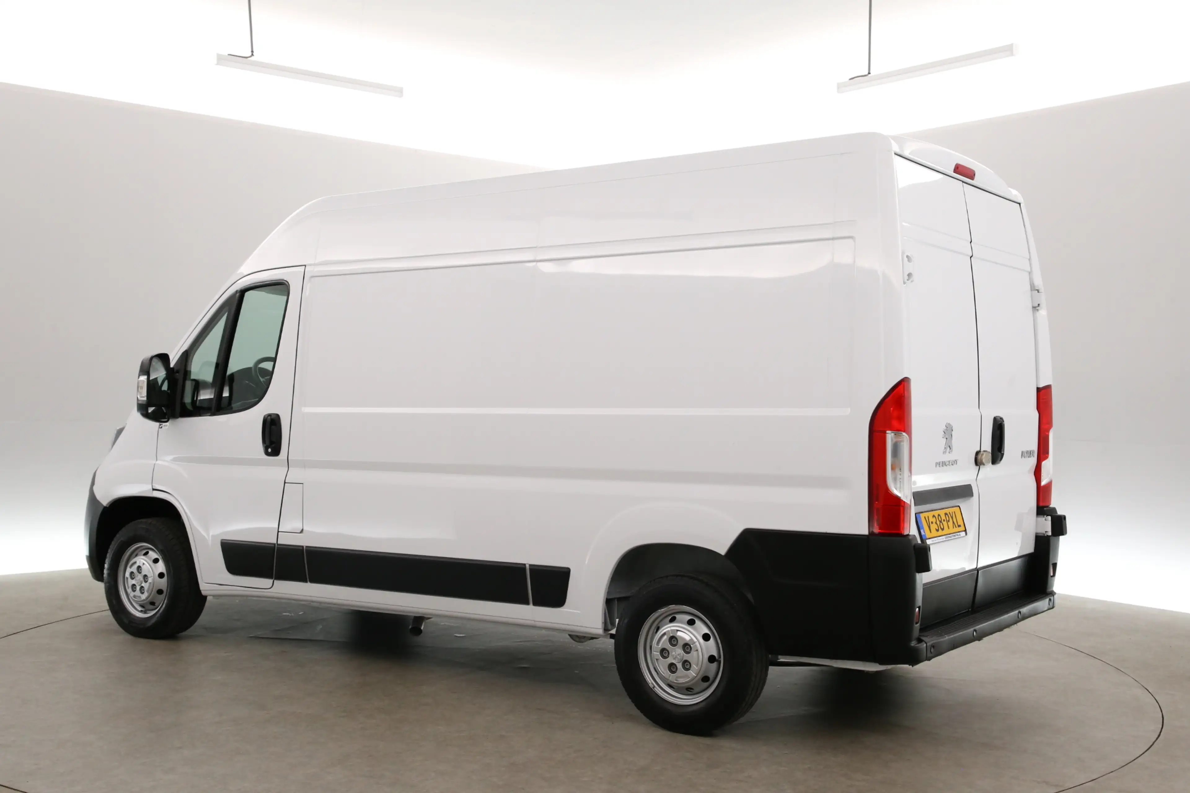 Peugeot Boxer 2.2 BlueHDi L2H2 | Marge | Airco | Cruise | Carpla — photo 4