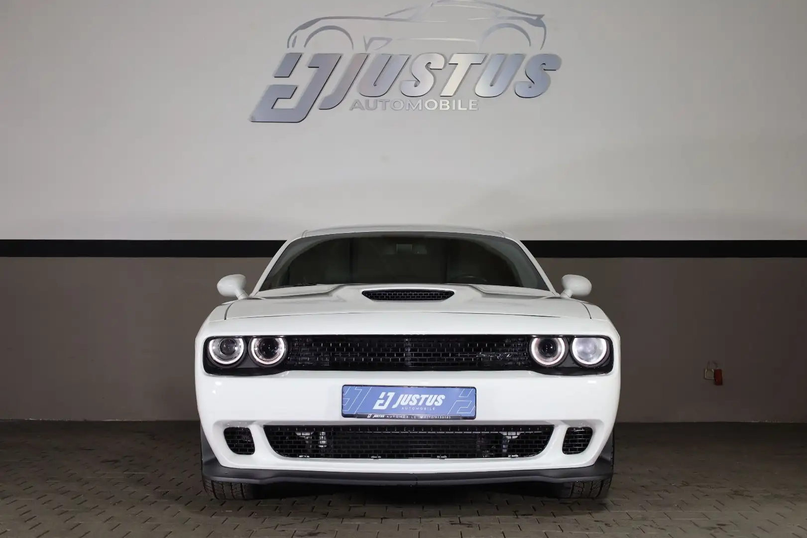 Dodge Challenger 5.7 R/T/SHZ/ALPINE/BTH/MFL/AMBIE/R20 bijela - 2