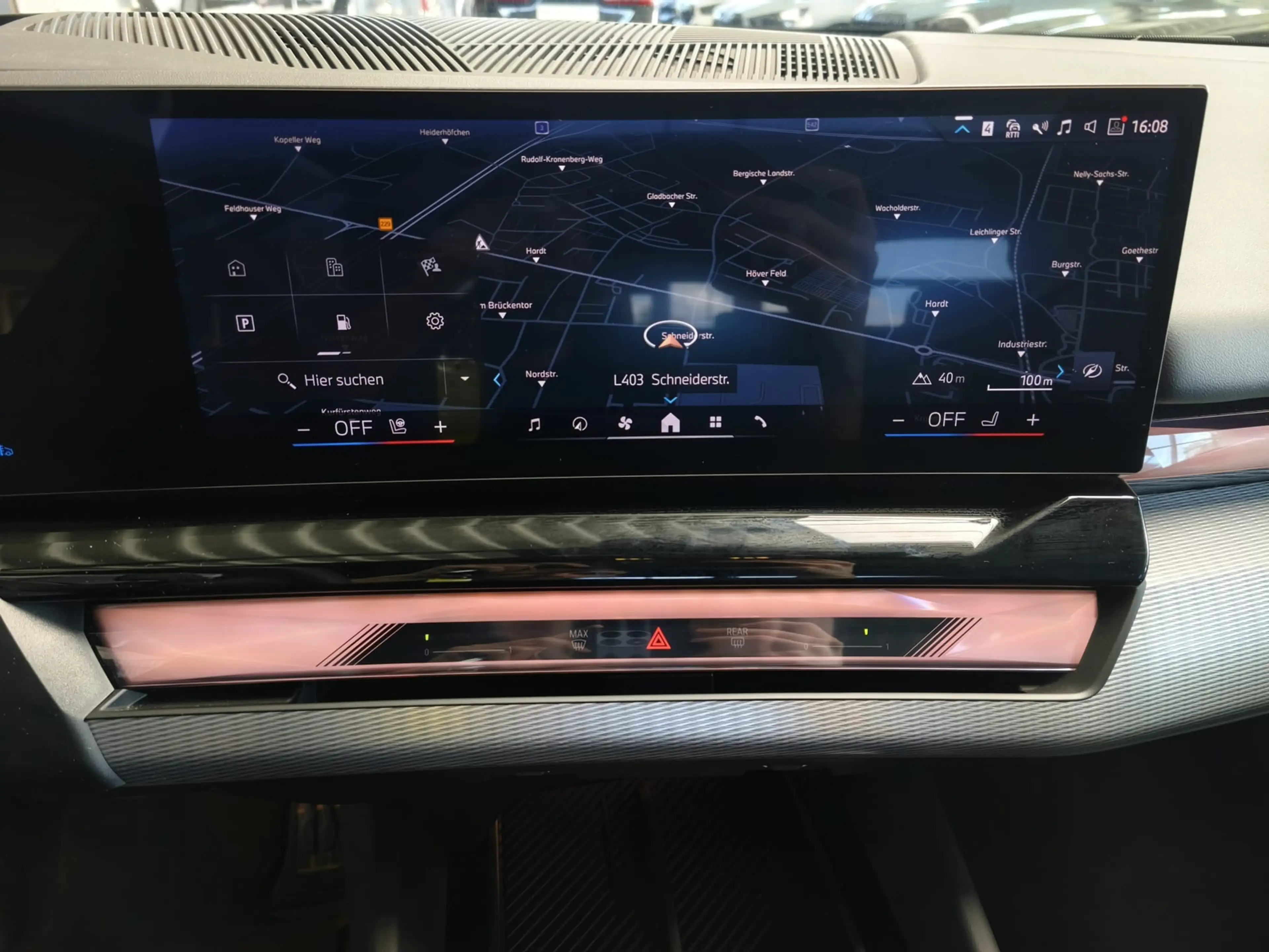 BMW 520 d xDrive M Sport Pro ACC/Pano/360°/B&W/21"/HUD — photo 12