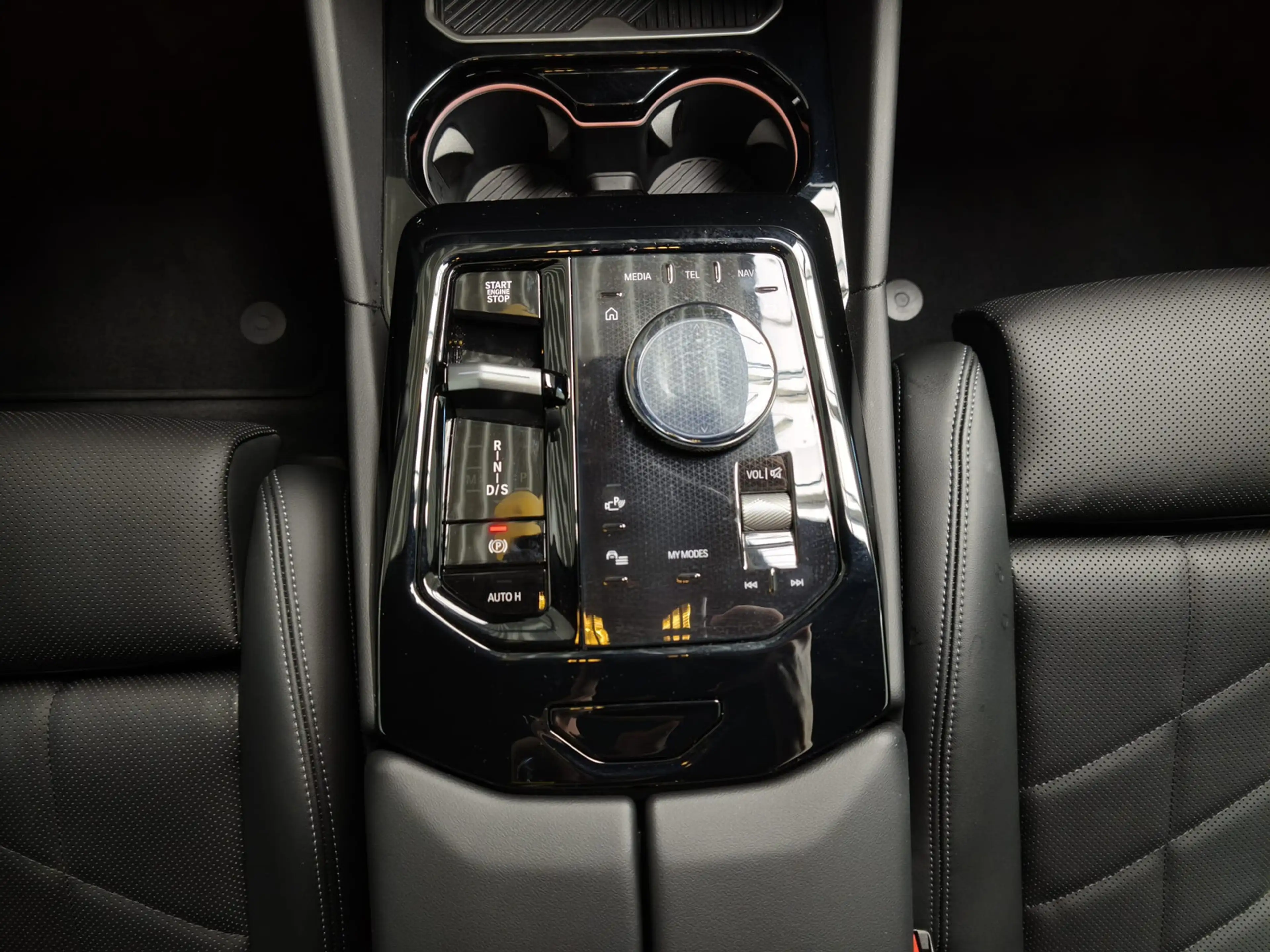 BMW 520 d xDrive M Sport Pro ACC/Pano/360°/B&W/21"/HUD — photo 13