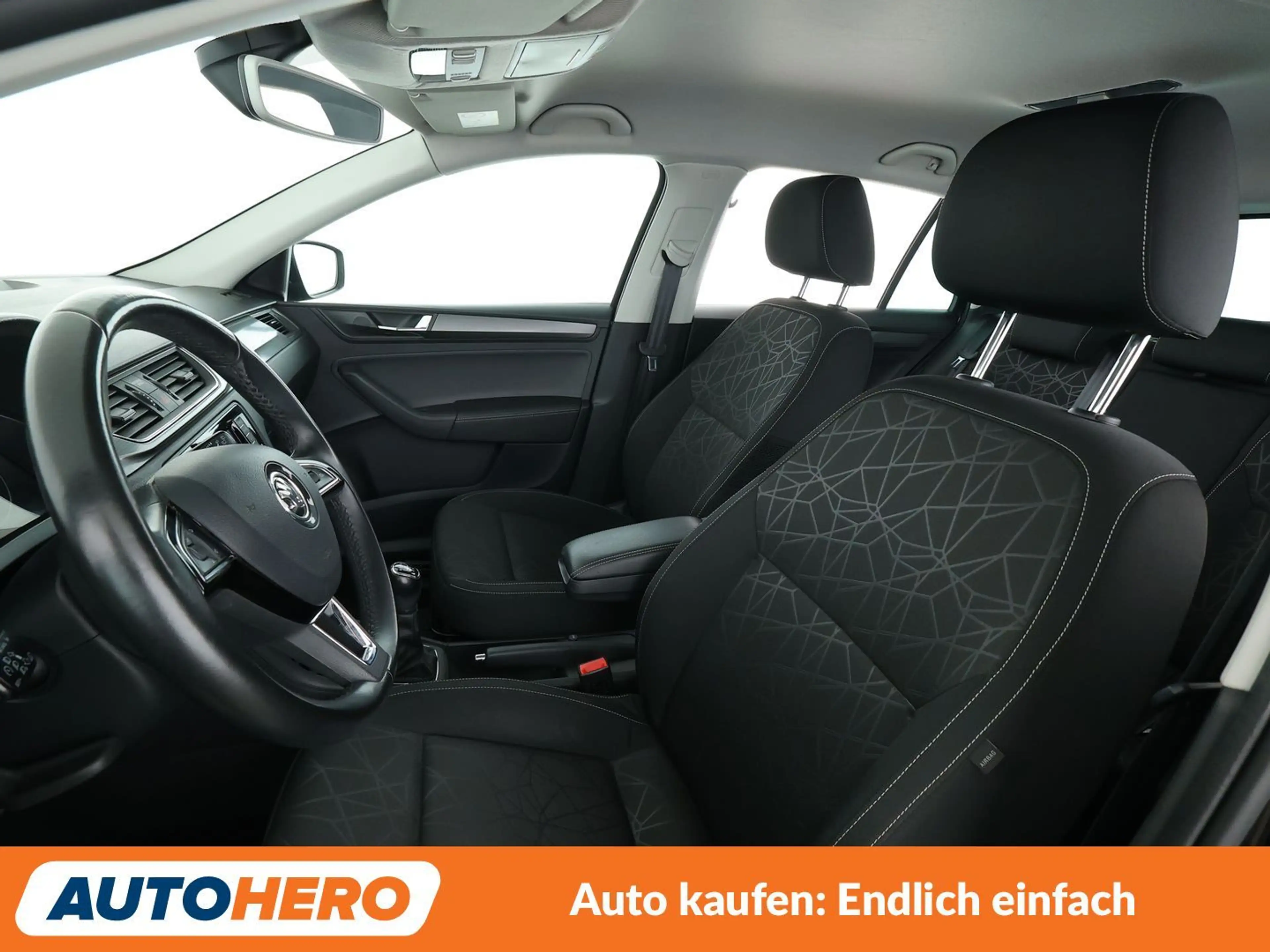 Skoda Rapid/Spaceback 1.0 TSI Clever*NAVI*TEMPO*PDC*SHZ*KLIMA* — photo 10