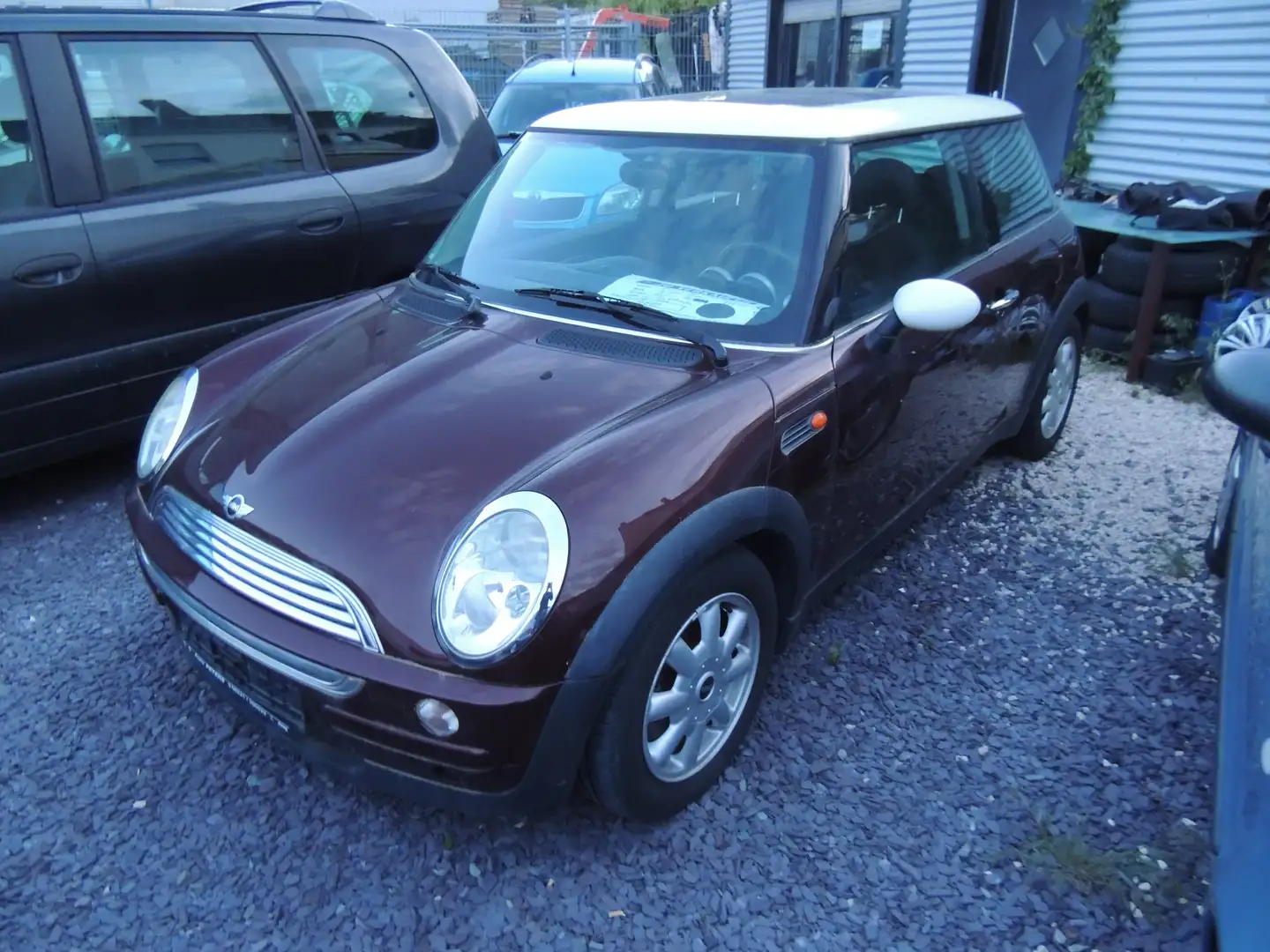 MINI Cooper Klima TÜV neu 135tkm Navi PDC GSD 8-fach ber. Rouge - 1