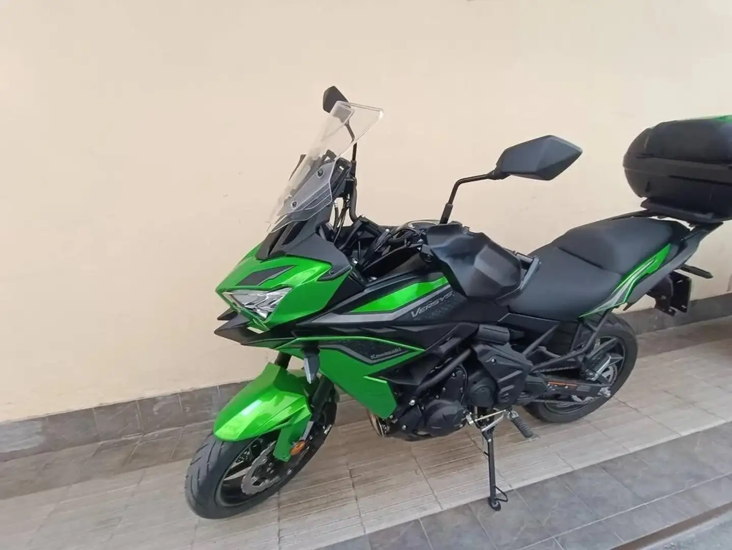Kawasaki Versys 650 Yeşil - 2