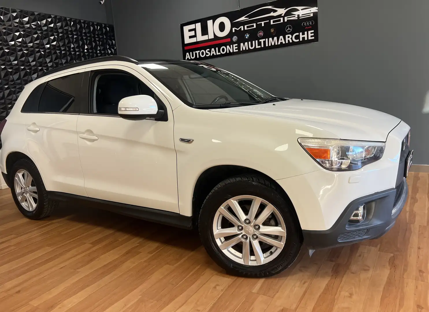 Mitsubishi ASX 1.8 Intense Panoramic 4wd - 1