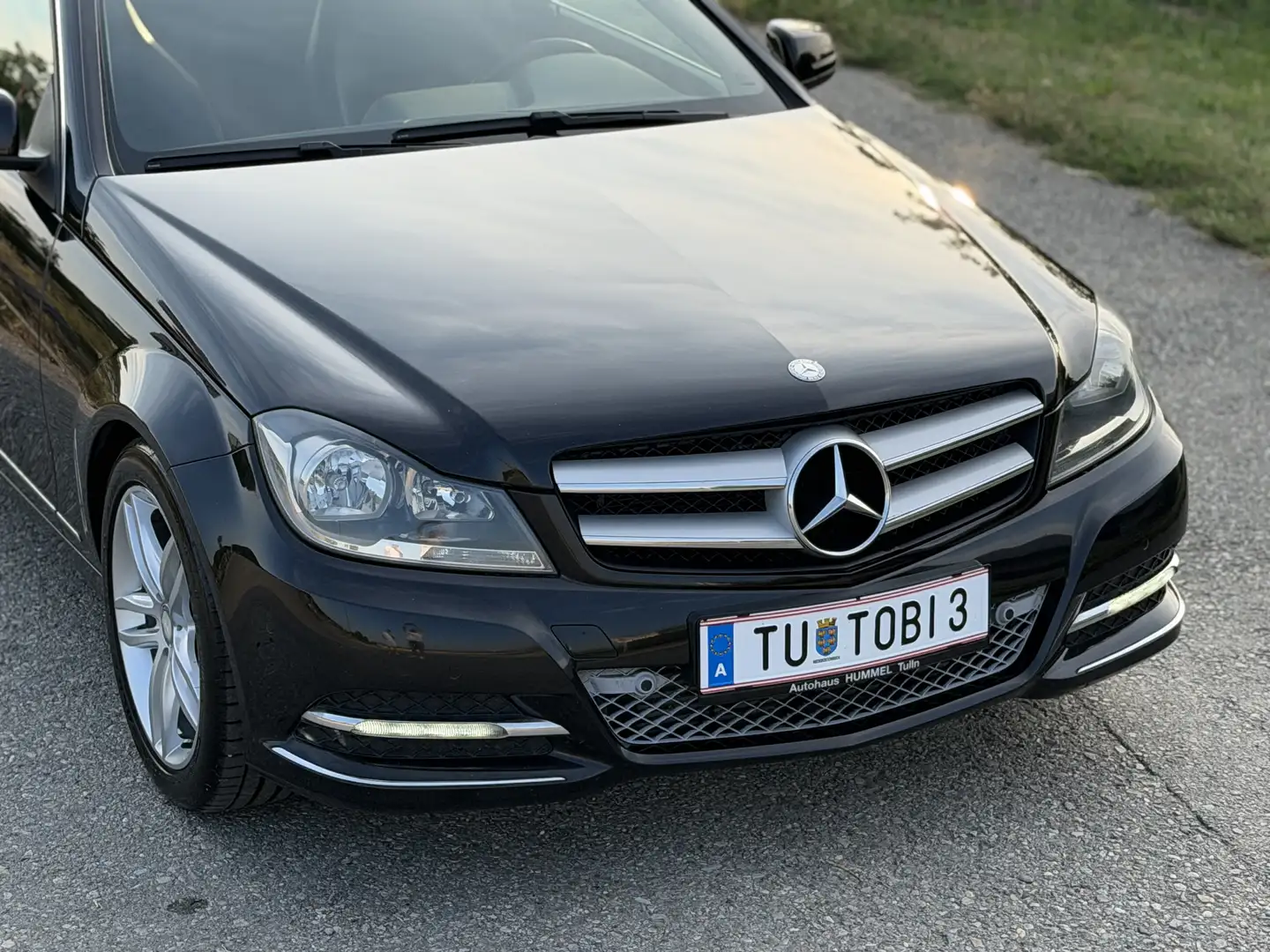 Mercedes-Benz C 180 CGI Coupé Sportwagen - 2