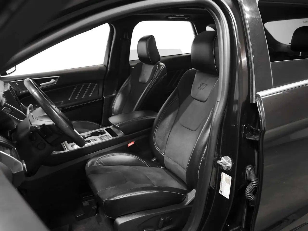 Ford Edge снимка Ford Edge